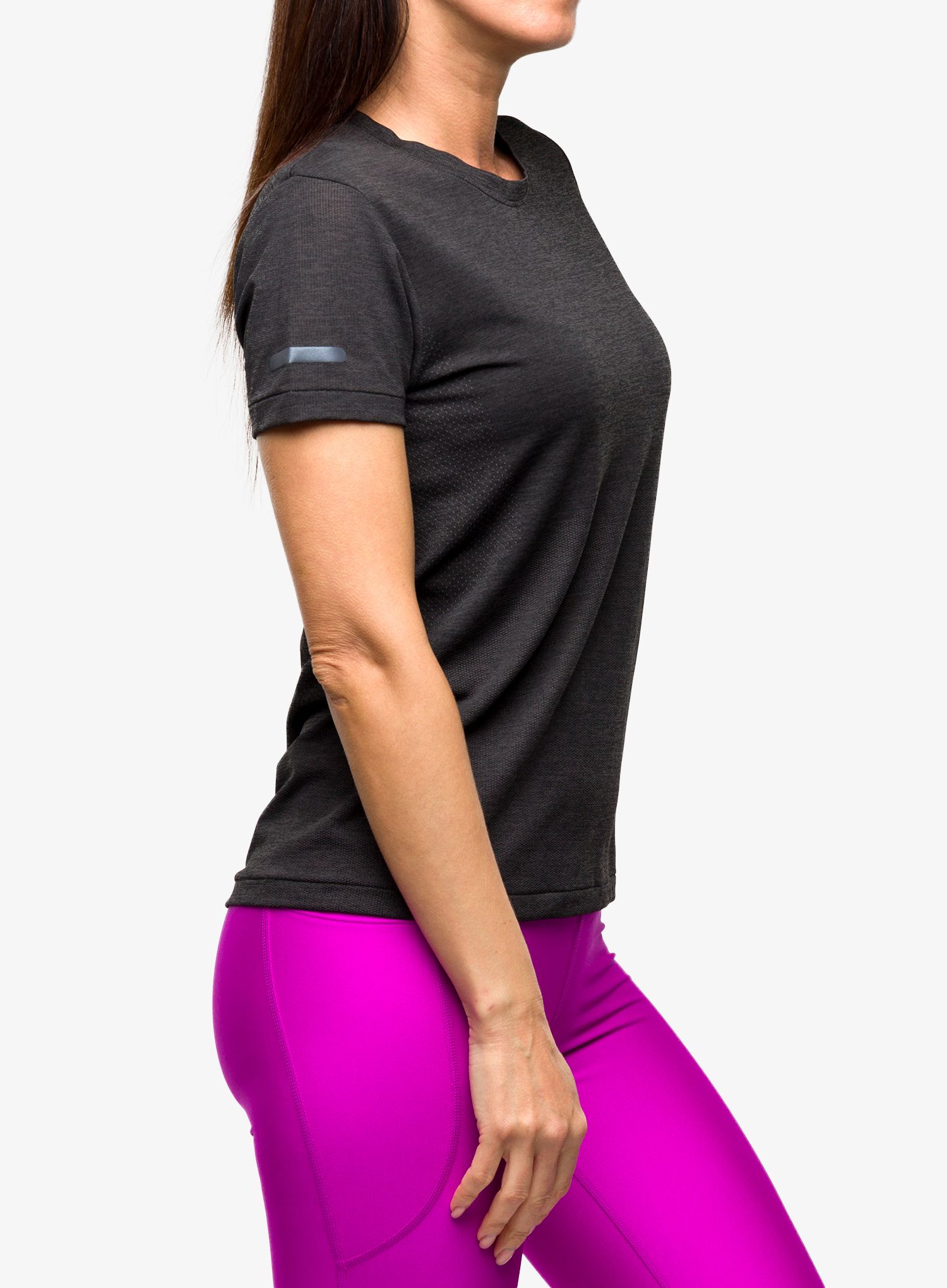 Футболка для бігу жіноча Under Armour Seamless Stride SS - black/black/reflective