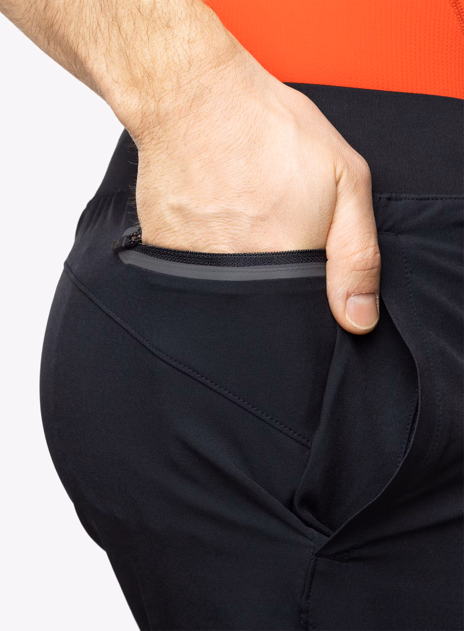 Шорти спортивні Under Armour Unstoppable Shorts - black/black