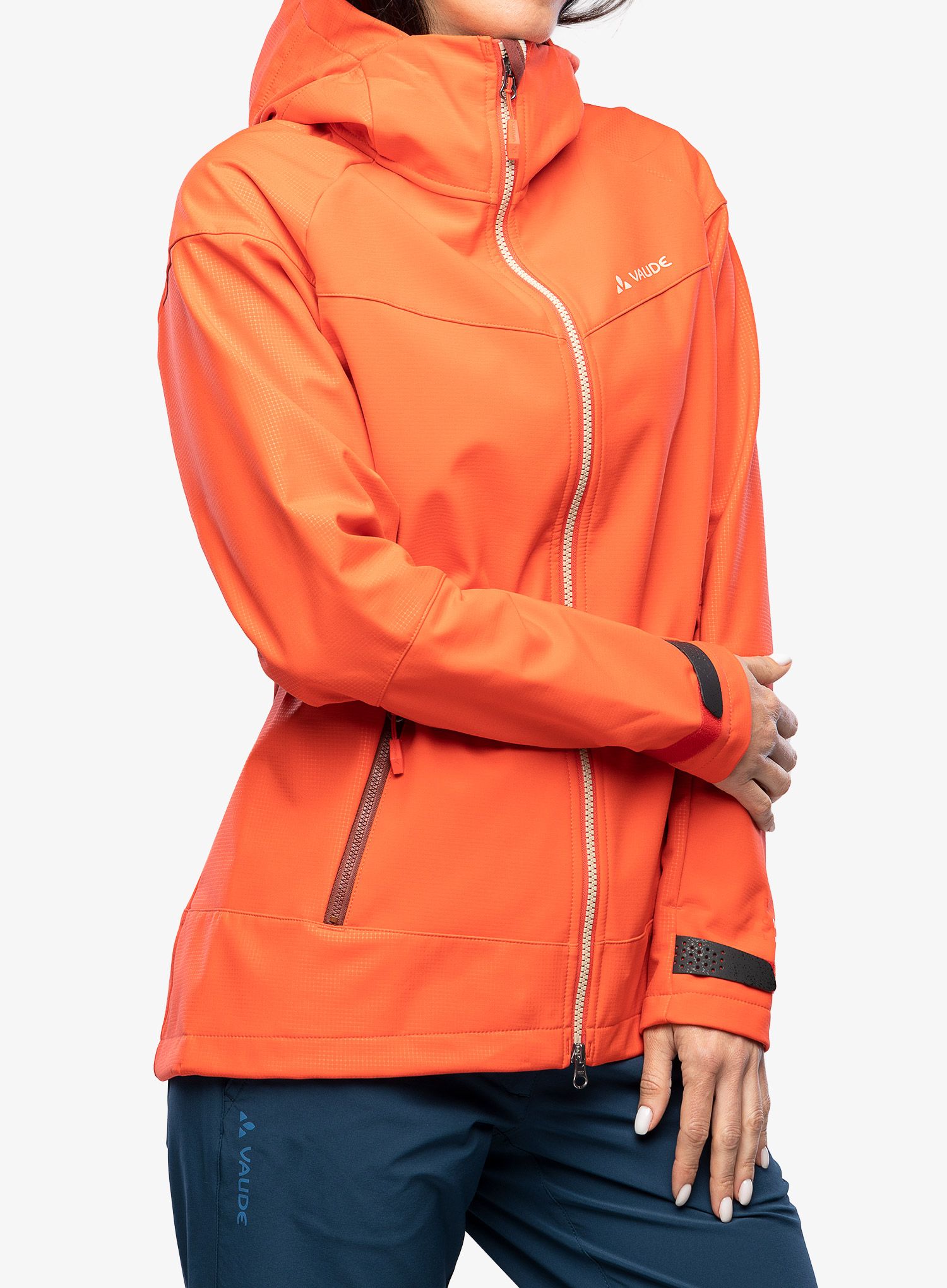 Куртка жіноча Vaude All Year Elope Softshell Jacket - flame