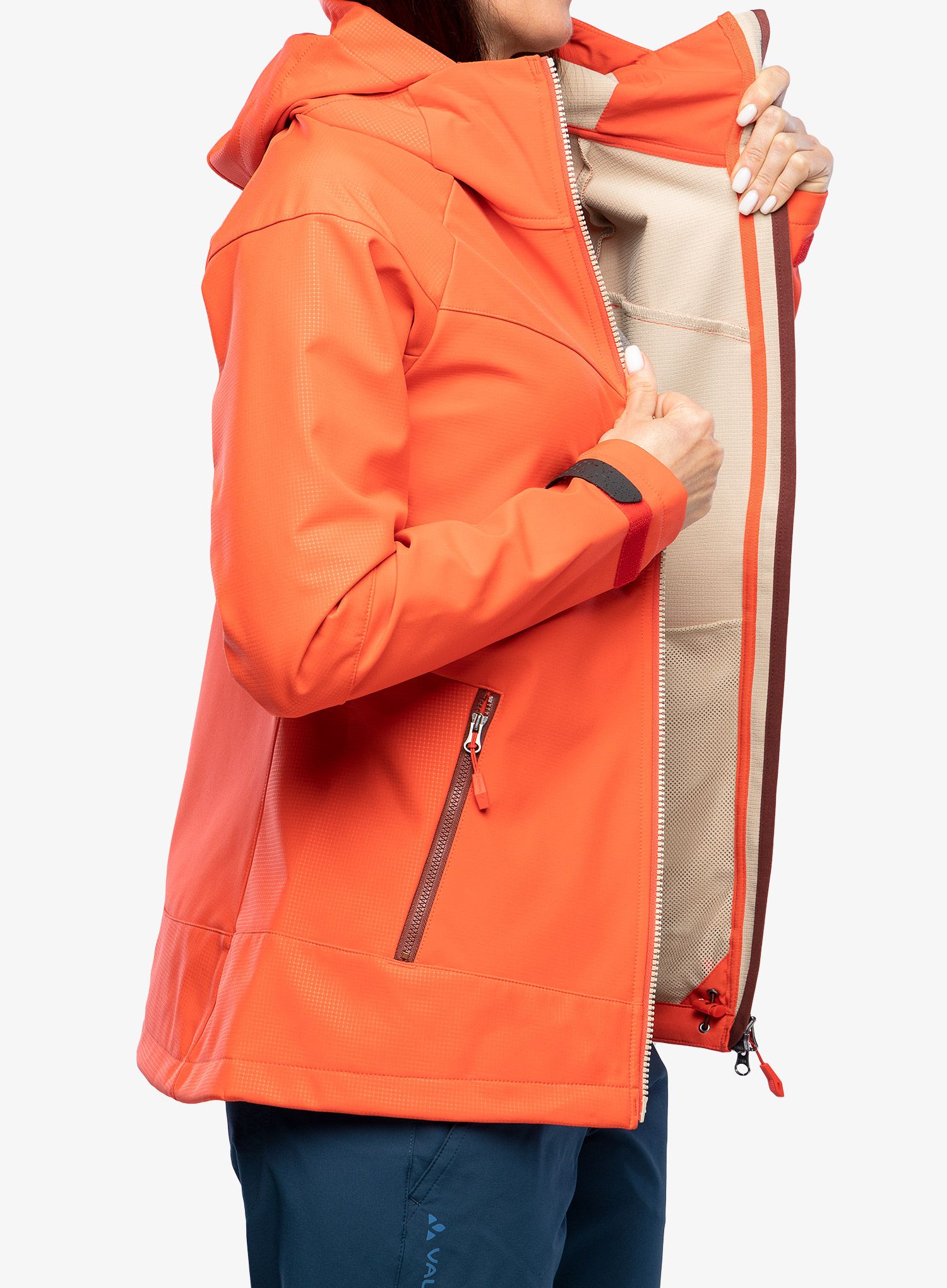 Куртка жіноча Vaude All Year Elope Softshell Jacket - flame