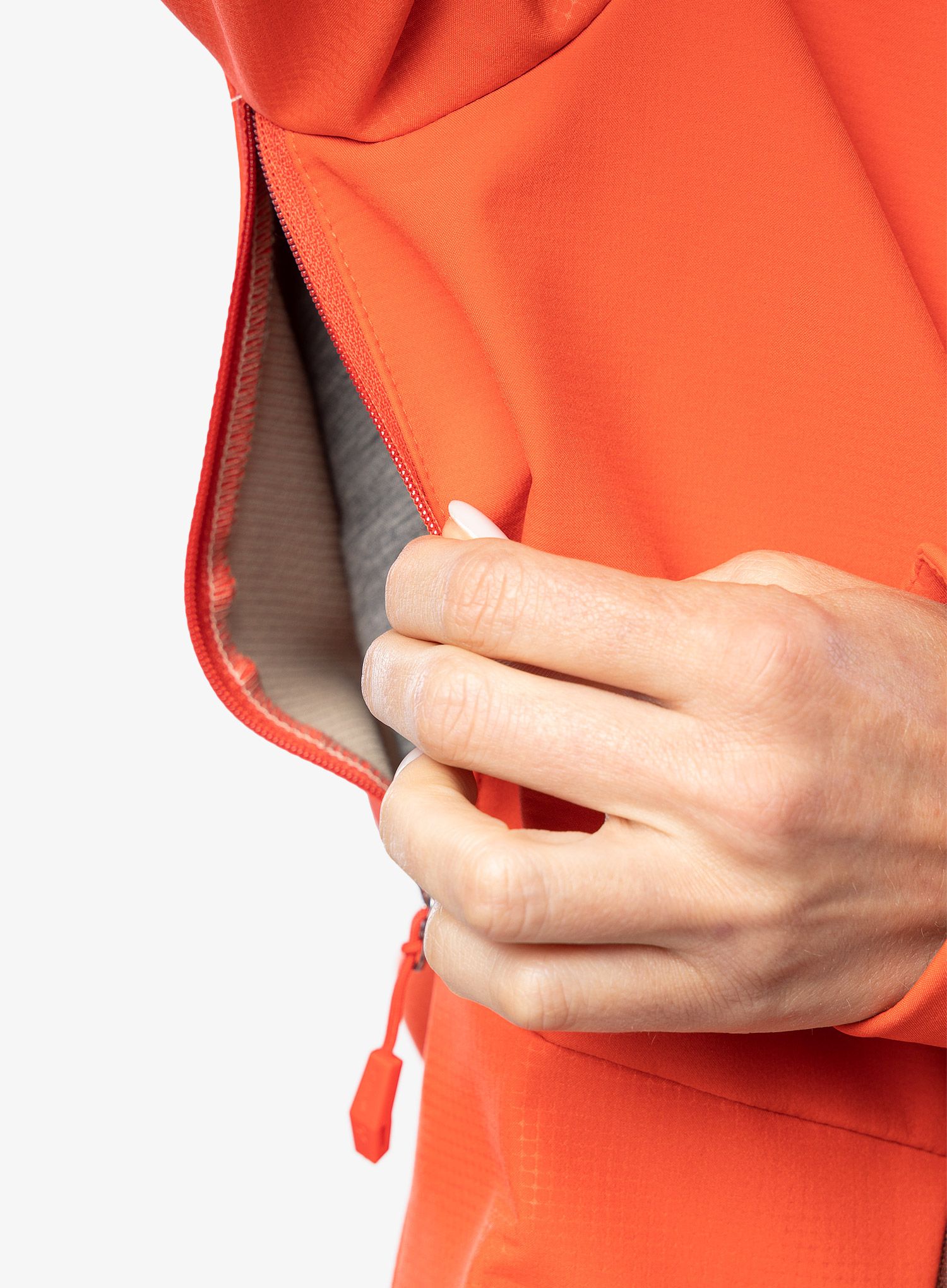 Куртка жіноча Vaude All Year Elope Softshell Jacket - flame