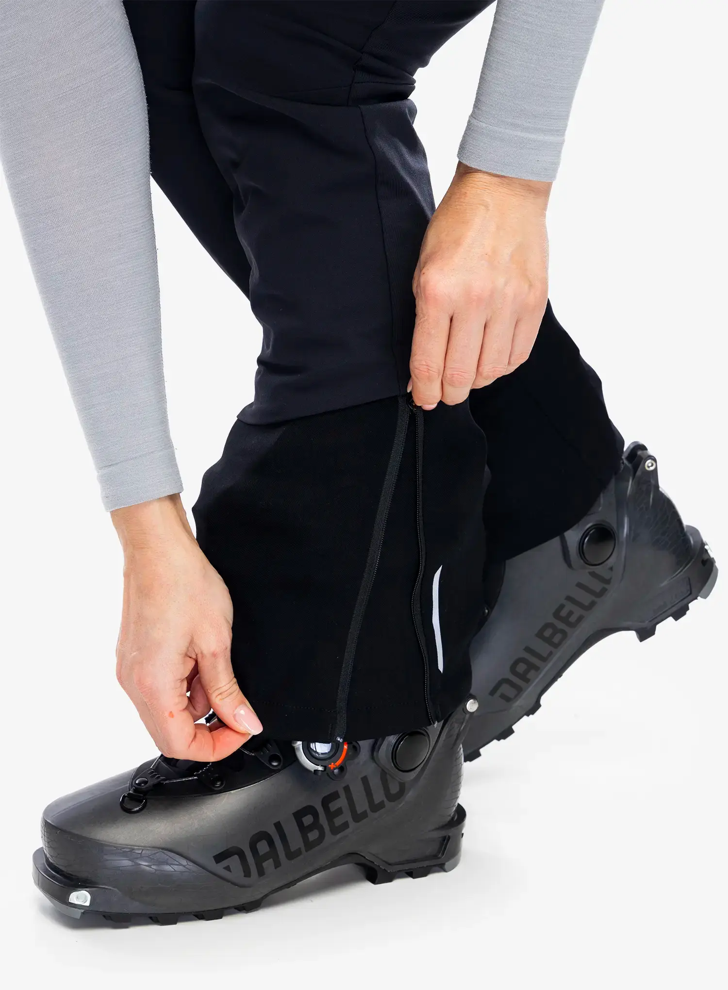 Штани softshell жіночі Vaude Larice Light Pants III - black