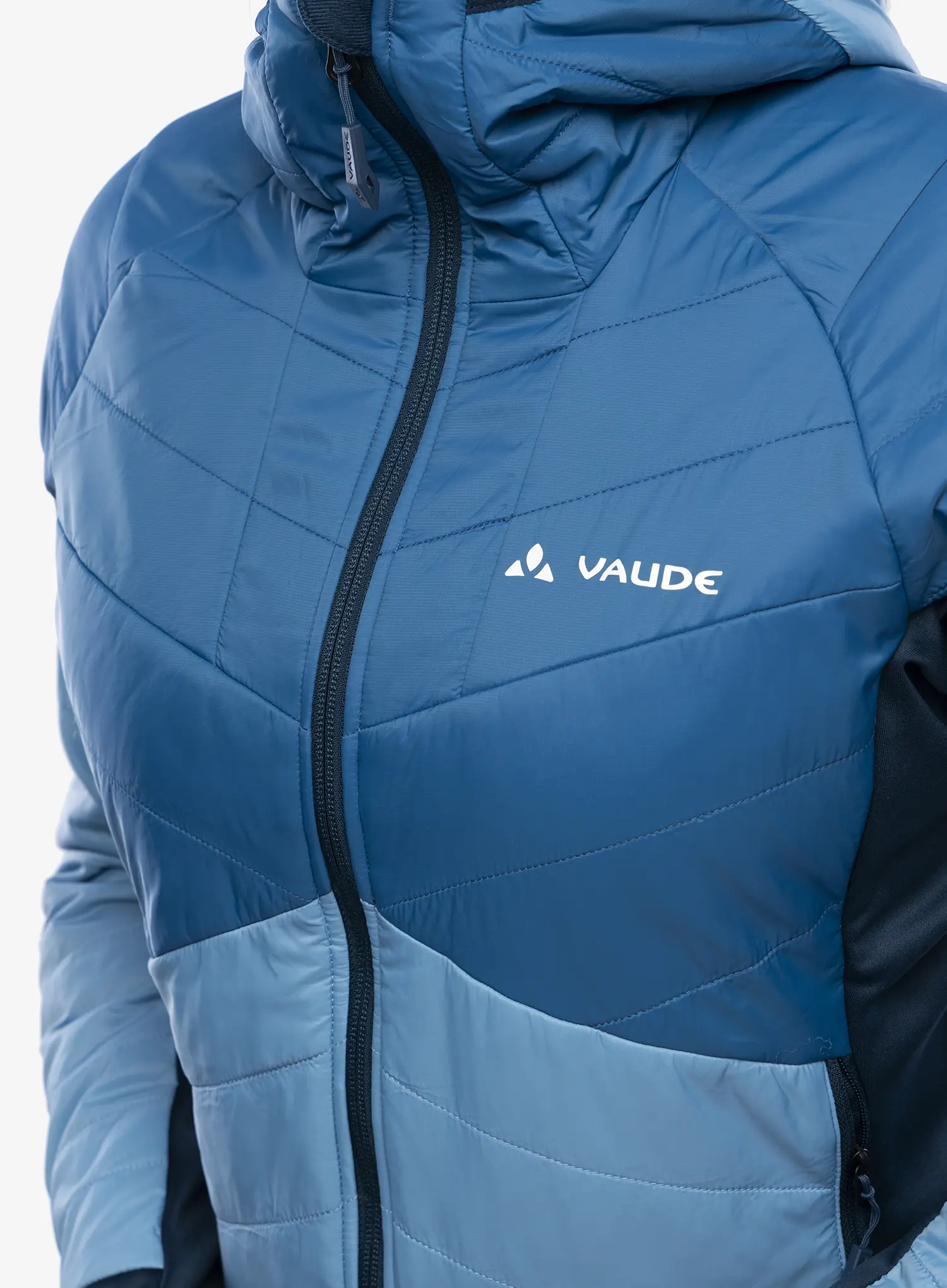 Куртка утеплена жіноча Vaude Sesvenna Jacket IV - pastel blue