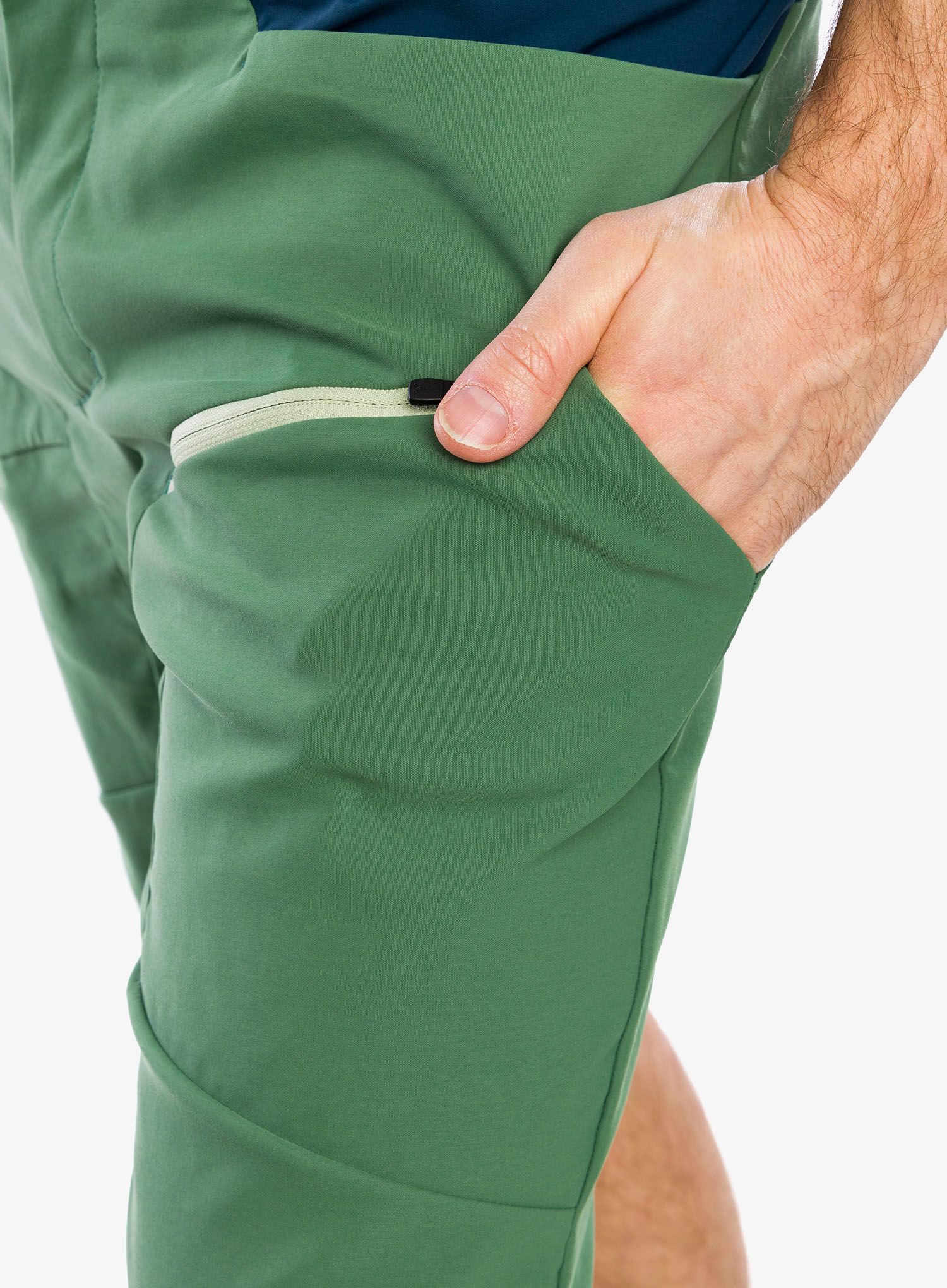 Шорти туристичні Vaude Tekoa Shorts III - woodland/dark sea
