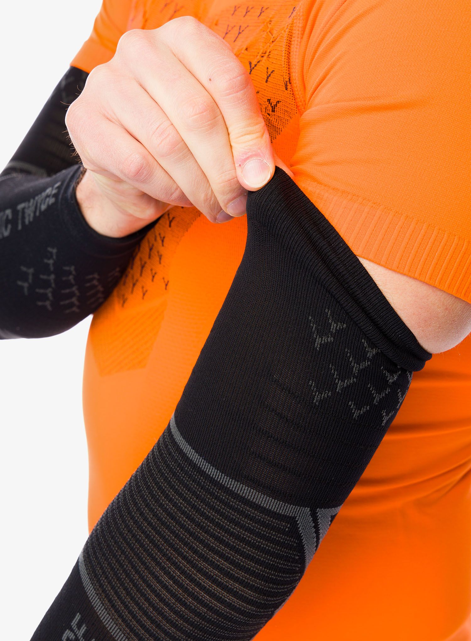 Нарукавники компресійні X-Bionic Twyce Armsleeve - black/charcoal