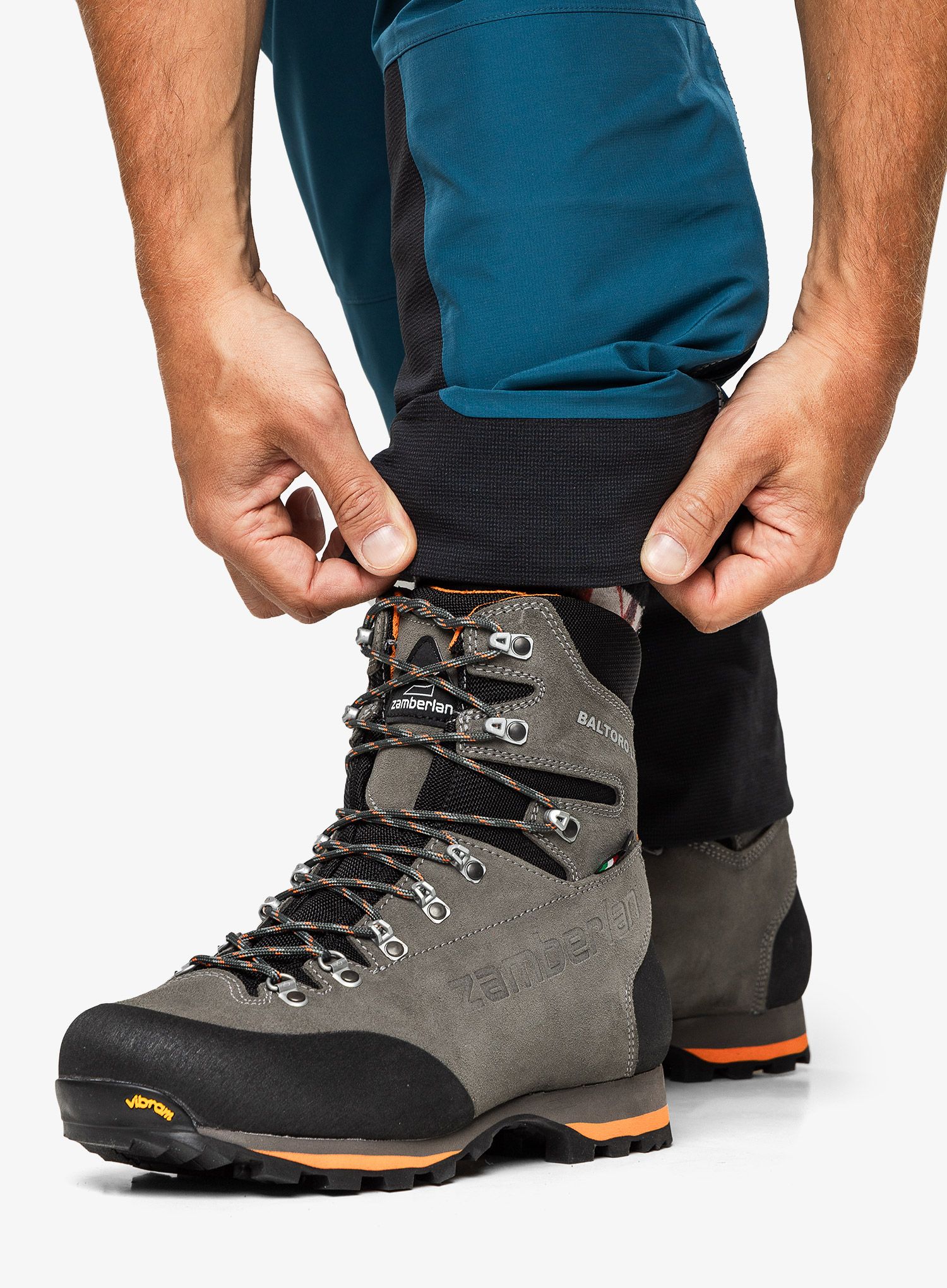 Черевики трекінгові Zamberlan Baltoro Lite GTX - graphite/black