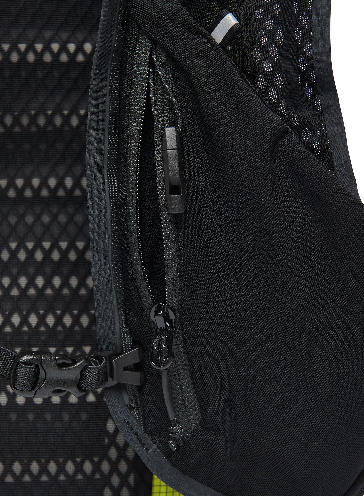 Рюкзак жіночий Black Diamond Distance 22 - optical yellow