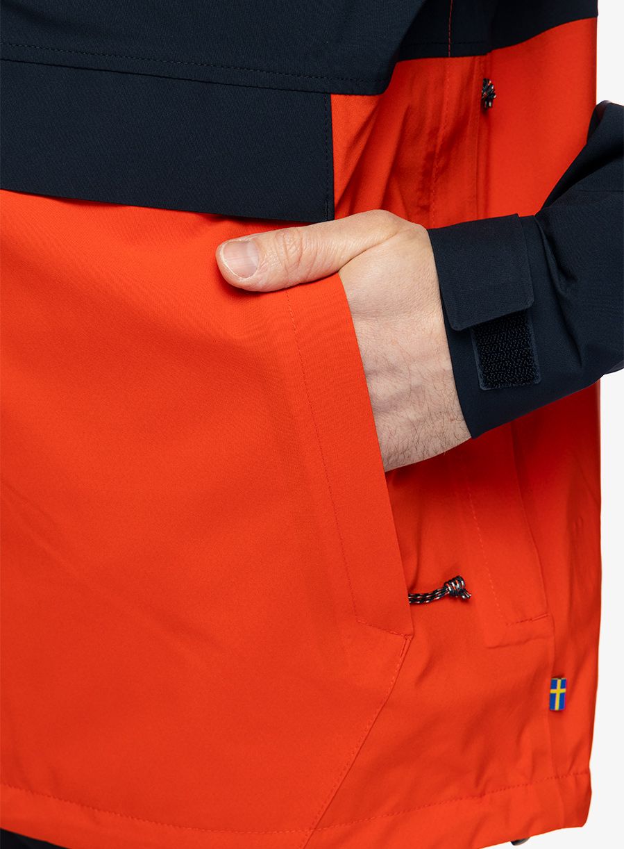 Куртка дощовик Fjallraven Vardag Hydratic Anorak - dark navy/flame orange