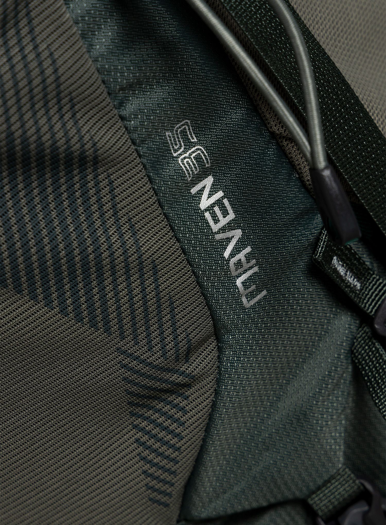 Рюкзак туристичний жіночий Gregory Maven 35 - helium grey 