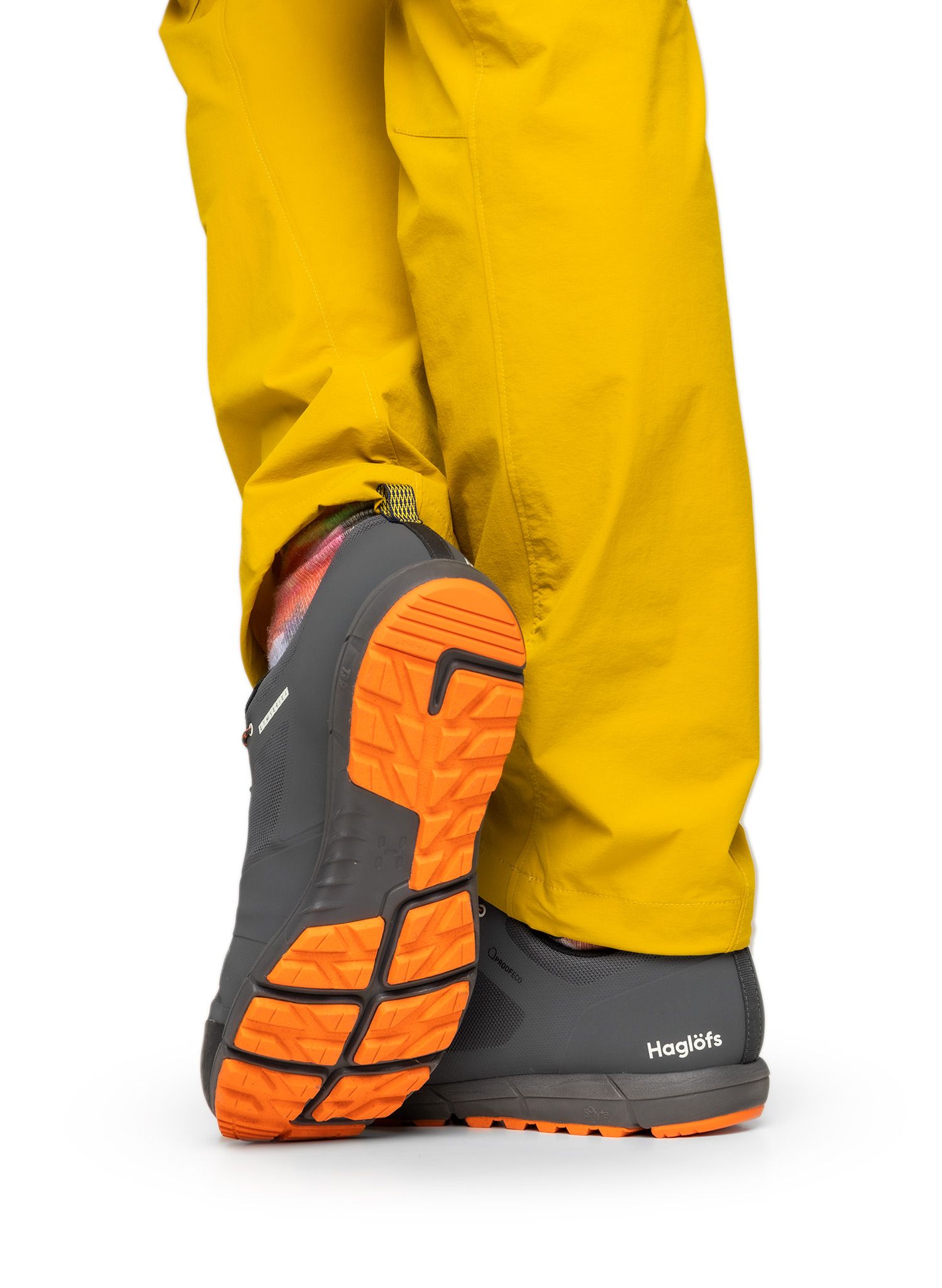 Черевики туристичні Haglofs L.I.M Low Proof Eco - magnetite/flame orange