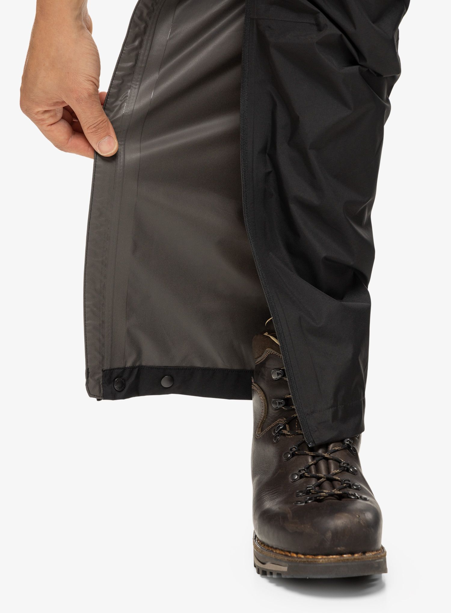 Штани водонепроникні Montane Spirit Lite Pants - black