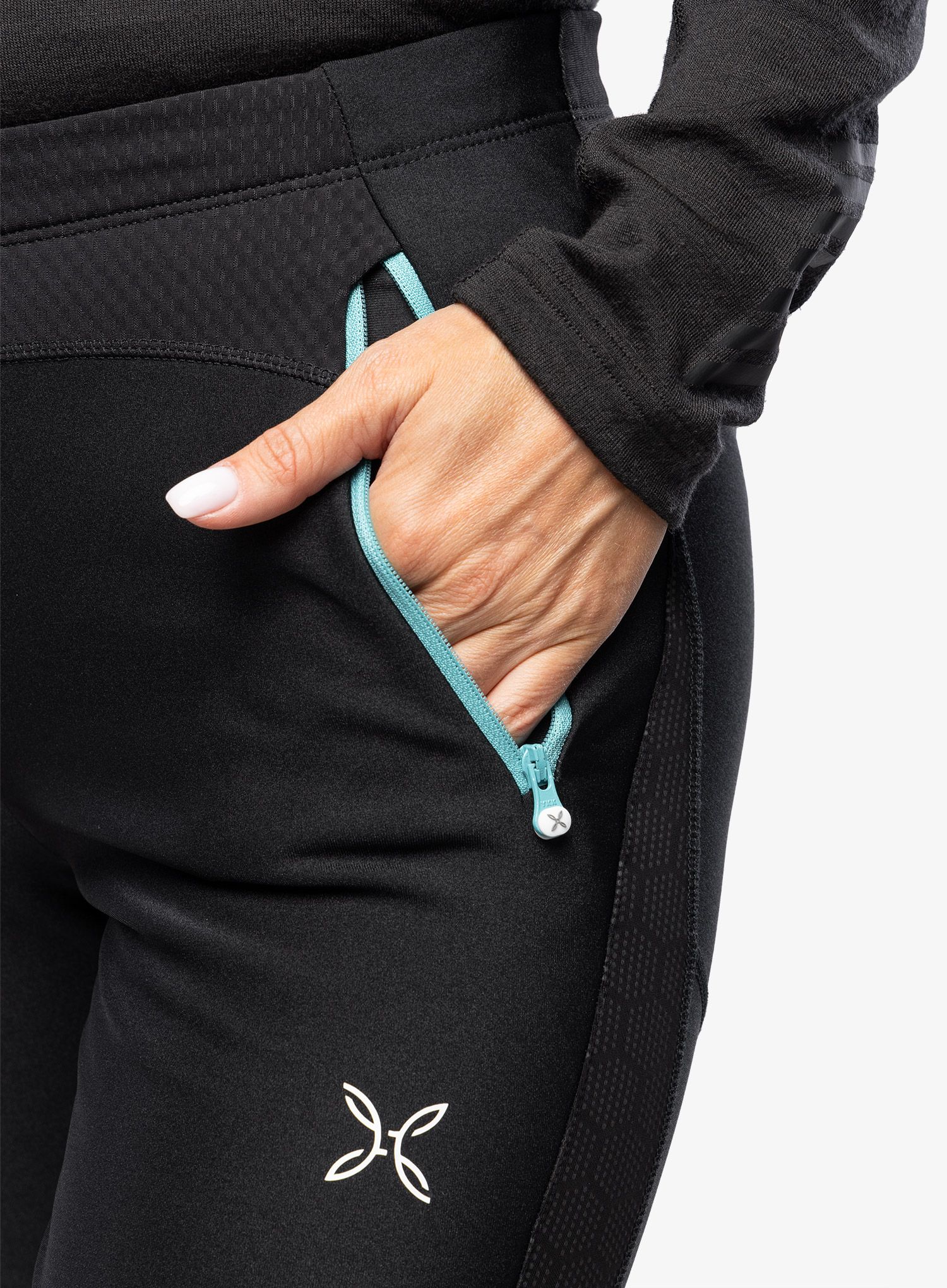 Штани туристичні жіночі Montura Evoque 2 Pants - black/light blue