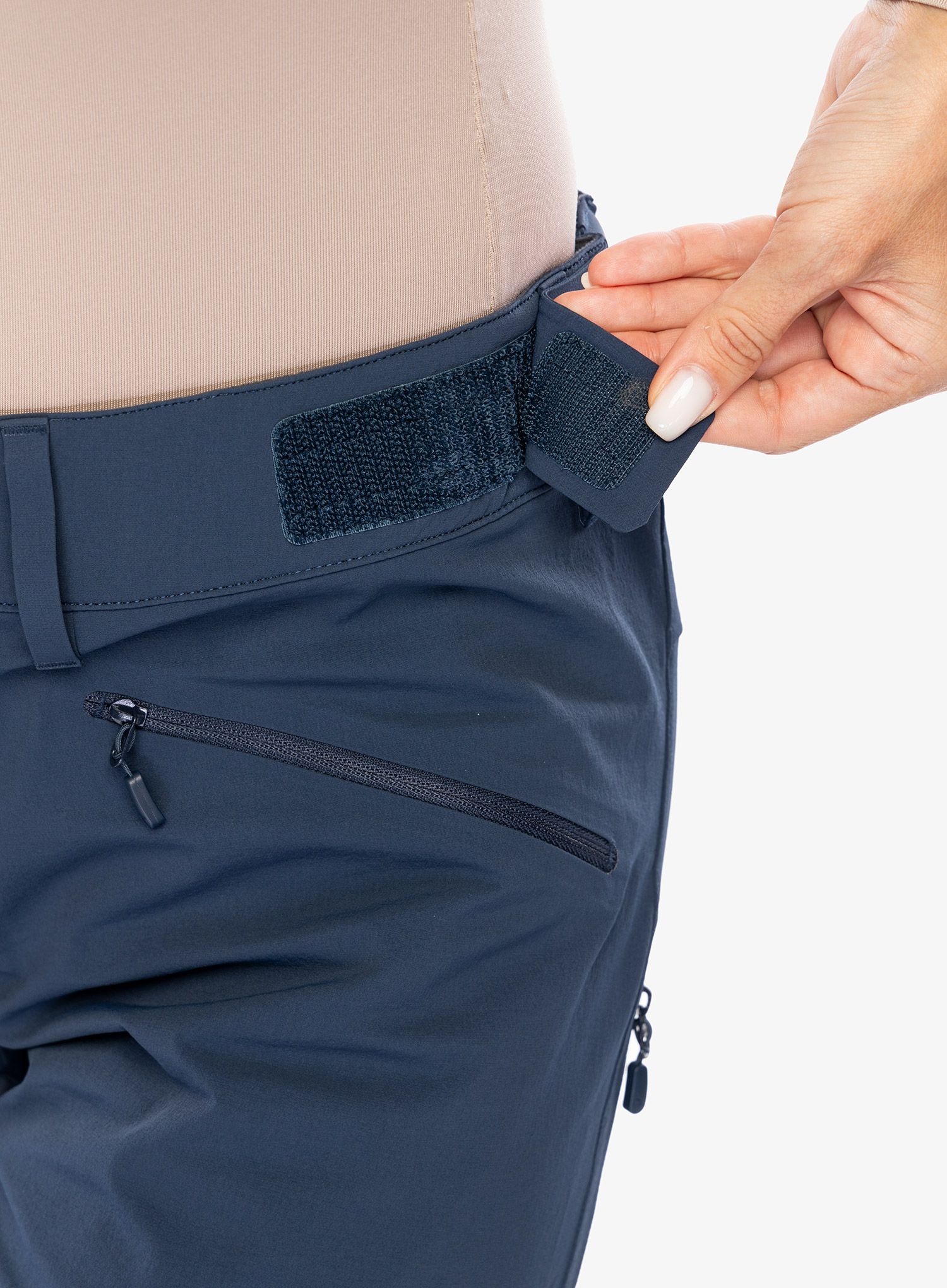 Штани жіночі Norrona Falketind Flex1 Pants - indigo night