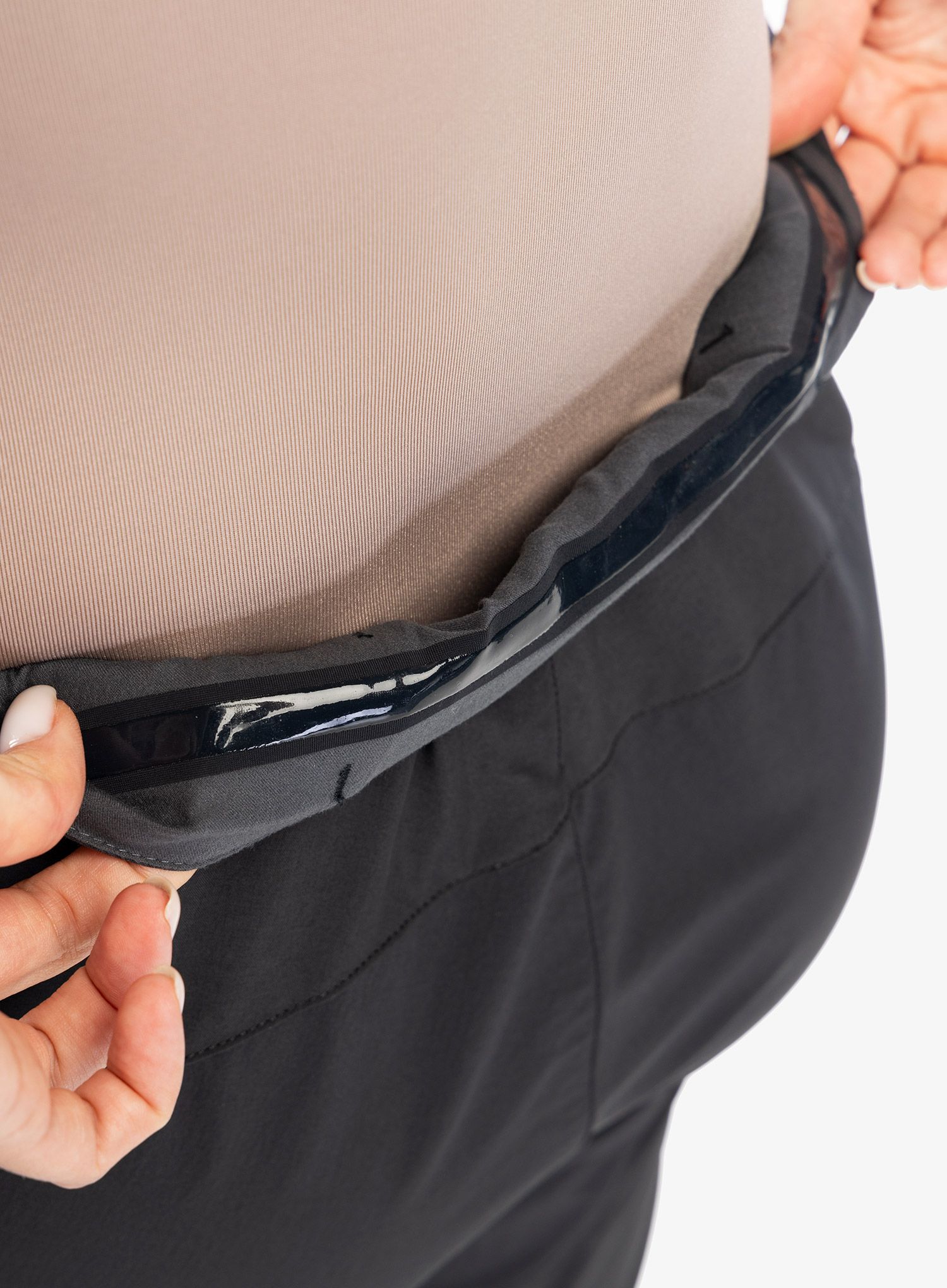 Штани softshell жіночі Norrona Fjora Flex1 Pants - caviar/castor grey