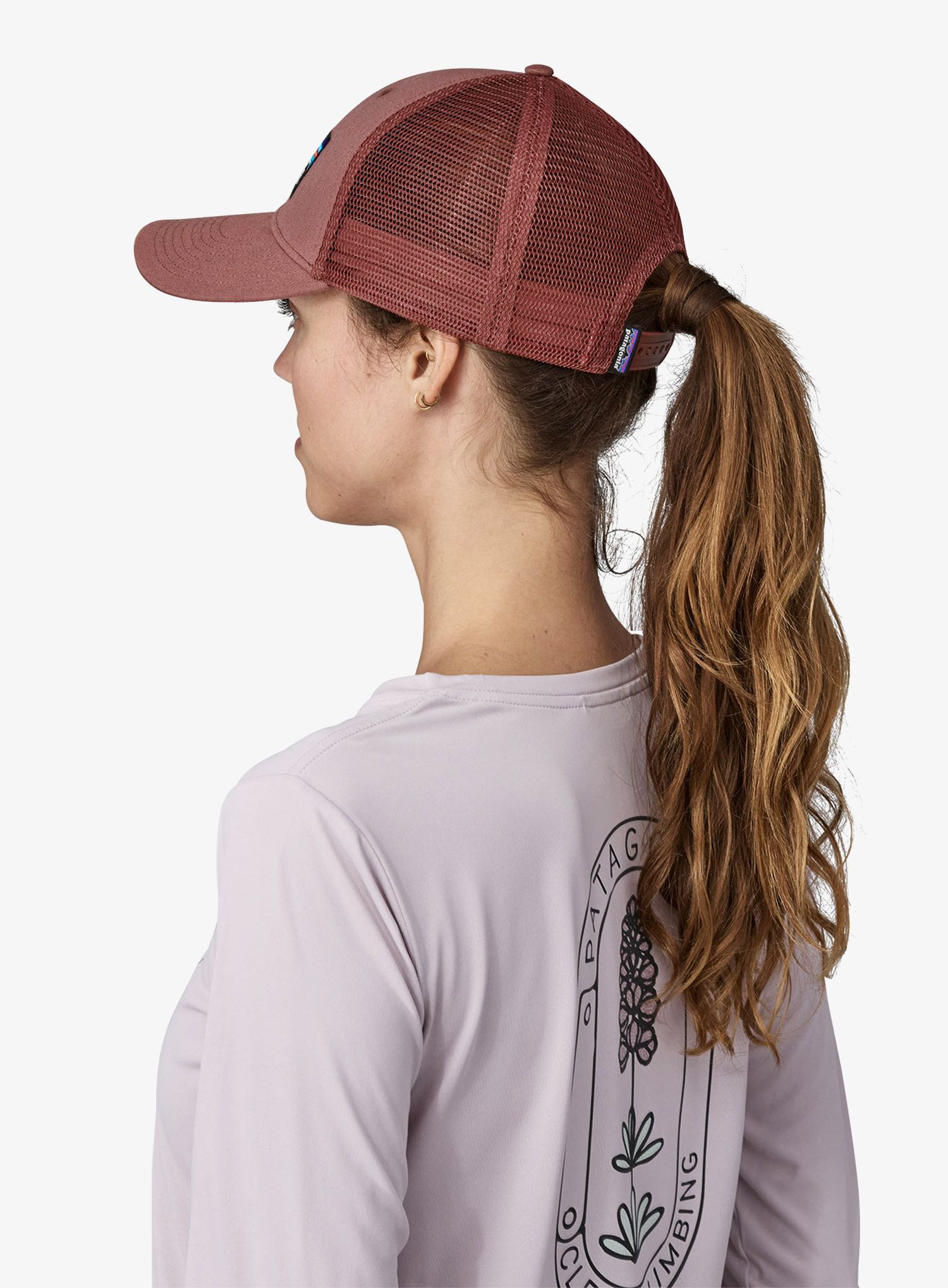 Кепка Patagonia P-6 Logo LoPro Trucker Hat - dulse mauve