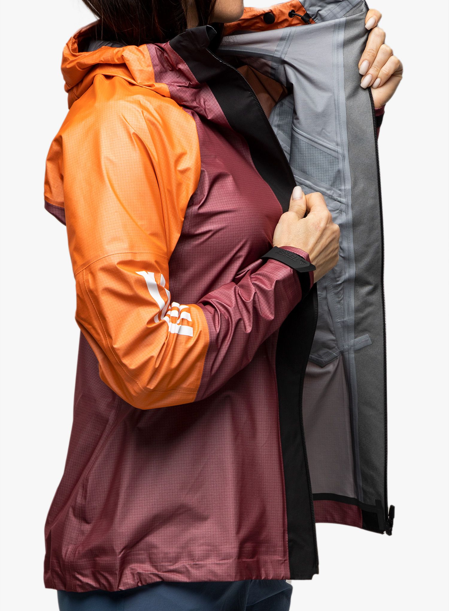 Куртка жіноча adidas TERREX Techrock Light GORE-TEX Jacket - red/semi impact orange