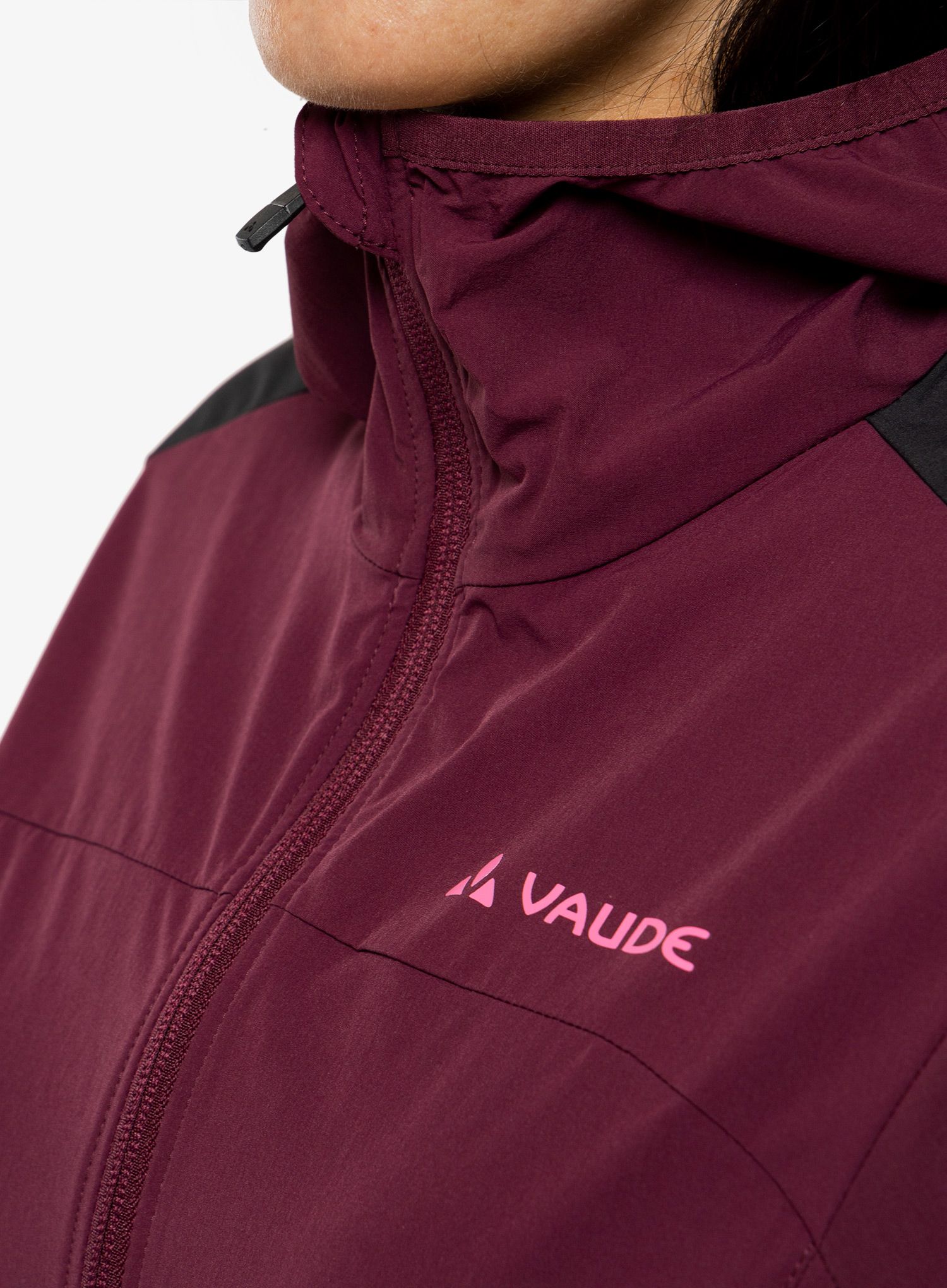 Куртка softshell жіноча Vaude Moab Jacket IV - cassis