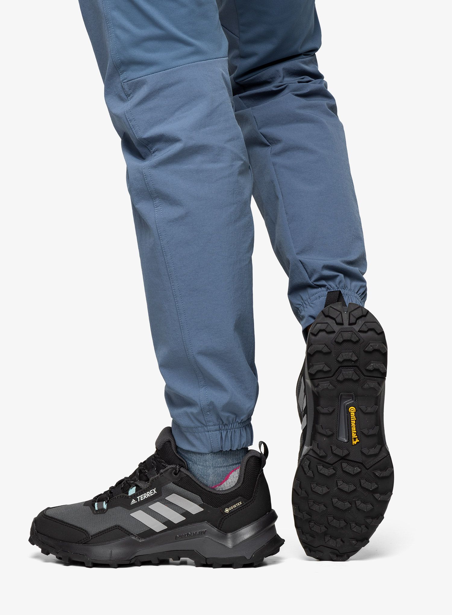 Черевики трекінгові жіночі adidas TERREX AX4 GTX - core black/grey three/mint ton