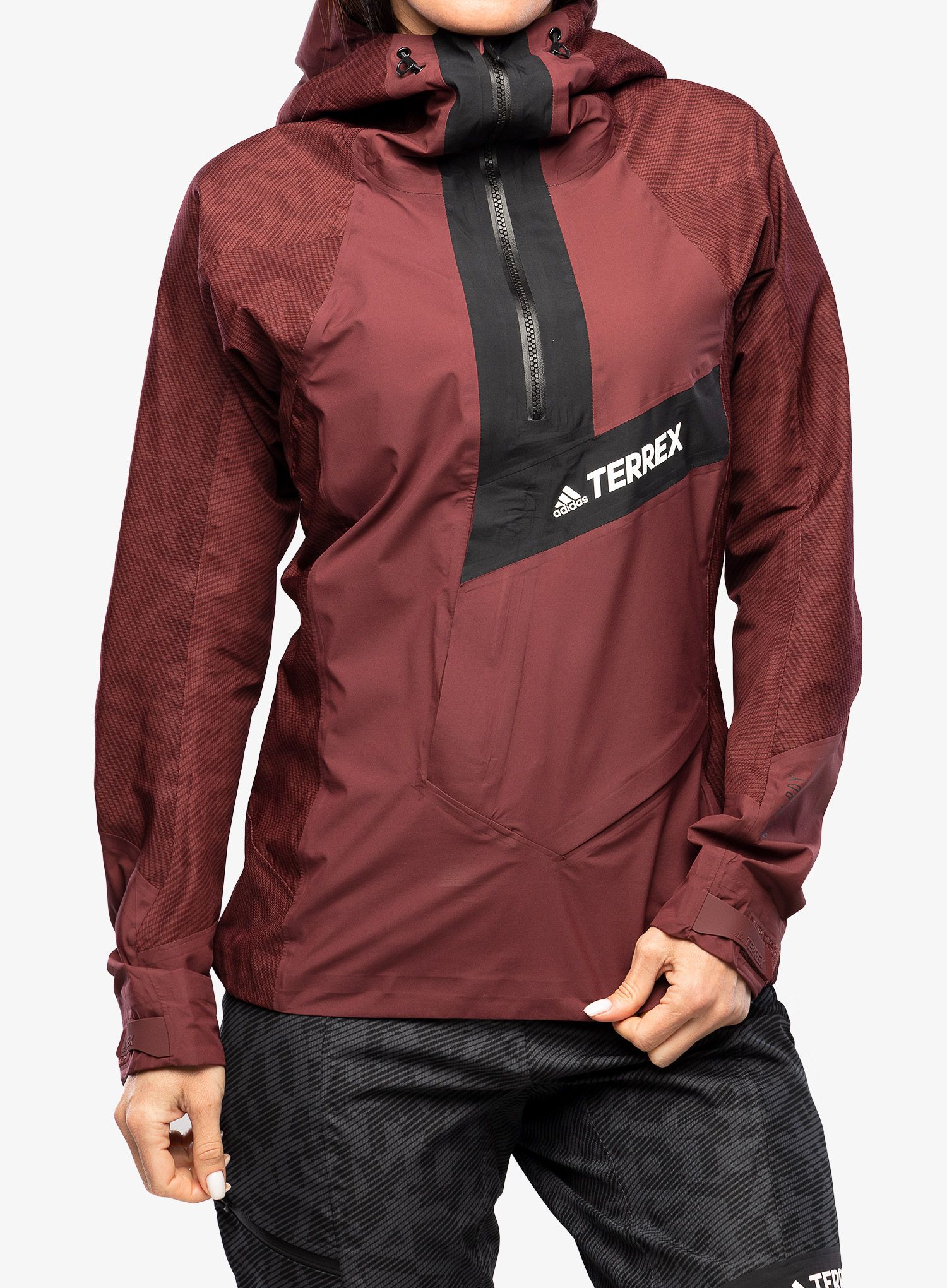 Вітровка жіноча adidas TERREX Primeknit - shadow red