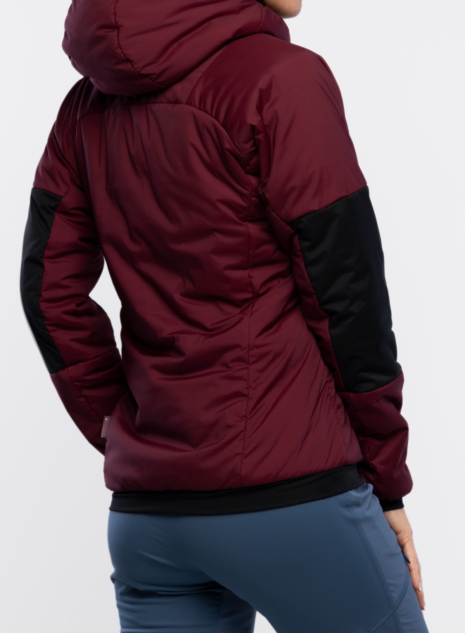 Куртка утеплена жіноча adidas TERREX Techrock Stretch PrimaLoft Hooded Jkt - shadow red/black