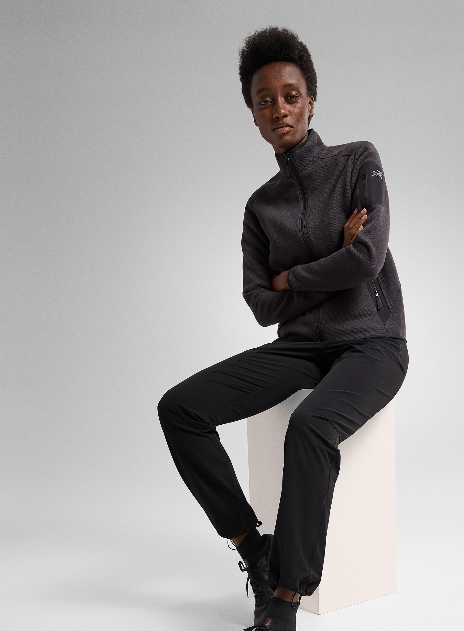 Кофта флісова жіноча Arcteryx Covert Cardigan - black