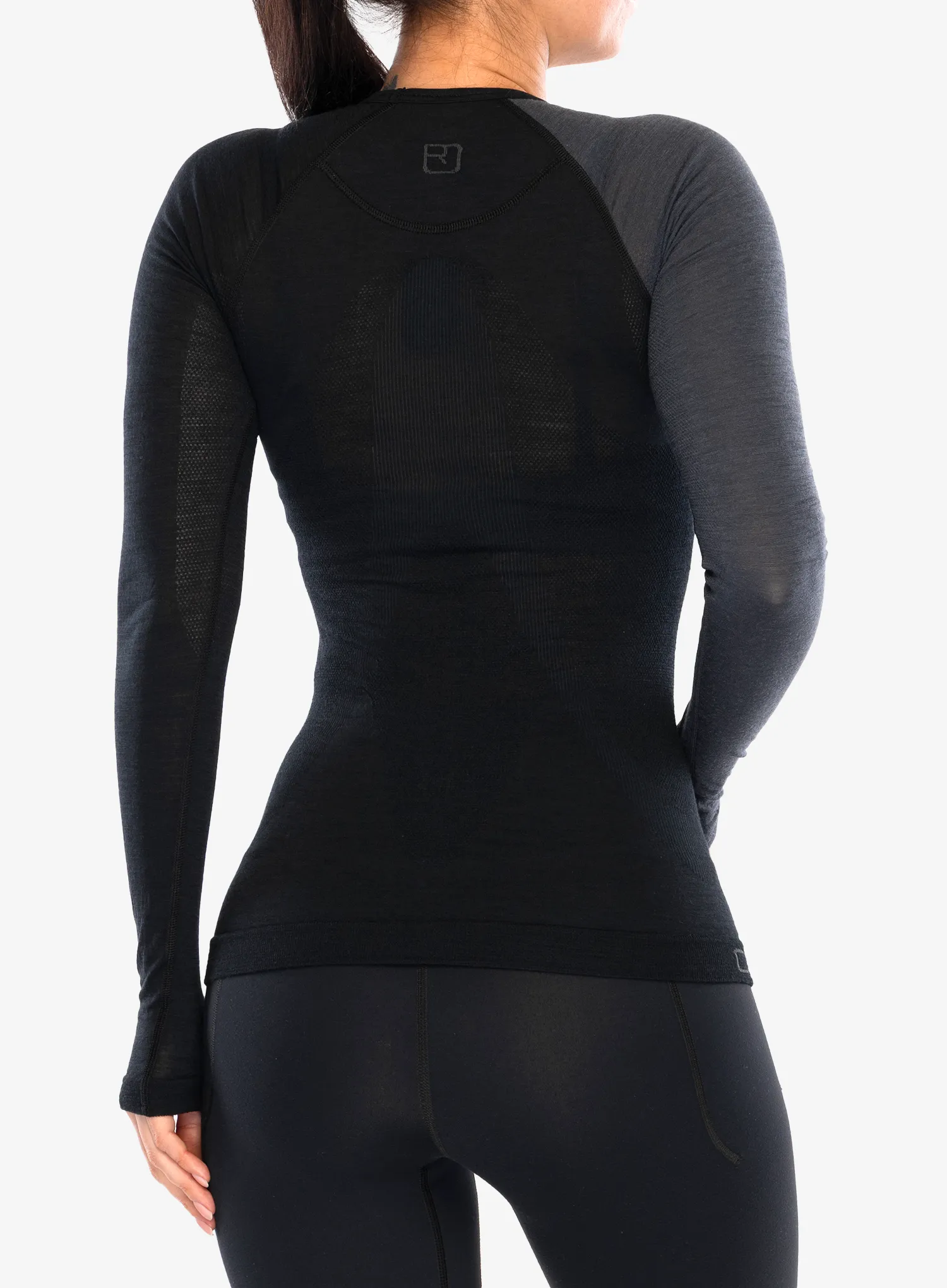 Термокофта жіноча Ortovox 120 Comp Light Long Sleeve - black raven