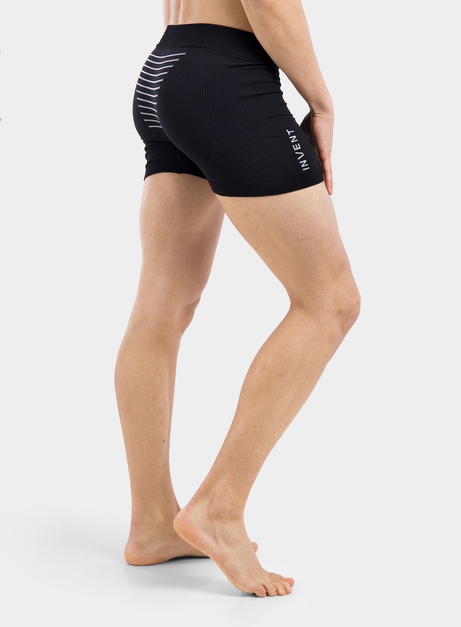 Боксери  X-Bionic Invent 4.0 LT Boxer Shorts - opal black/arctic white