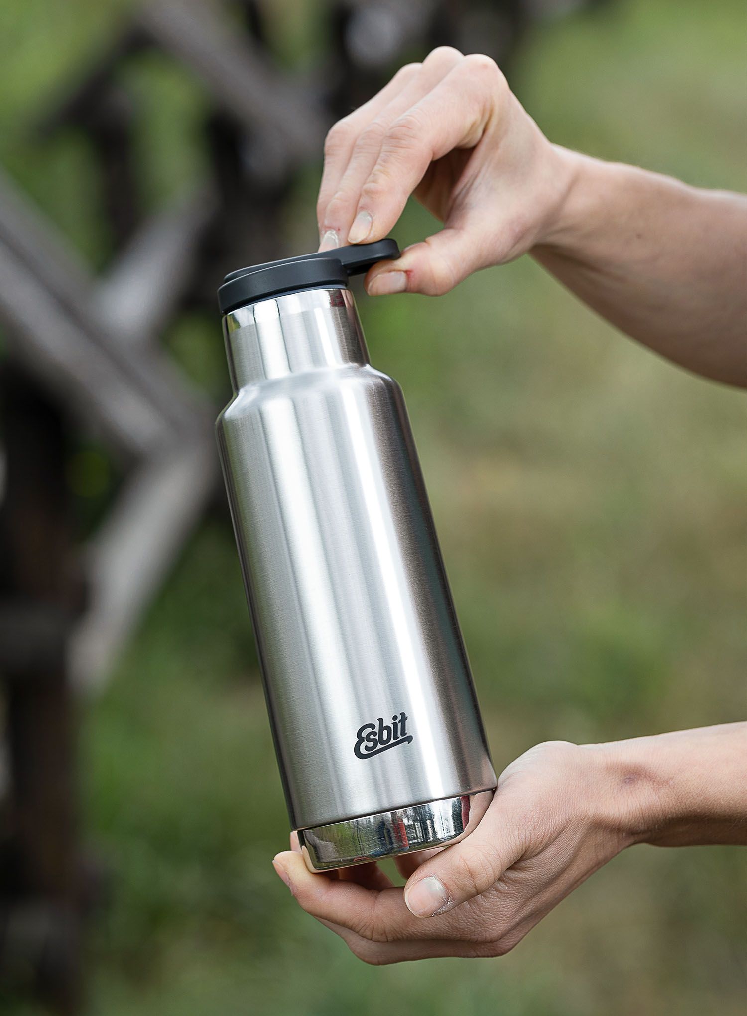 Термопляшка Esbit Pictor Insulated Bottle 550ml - steel