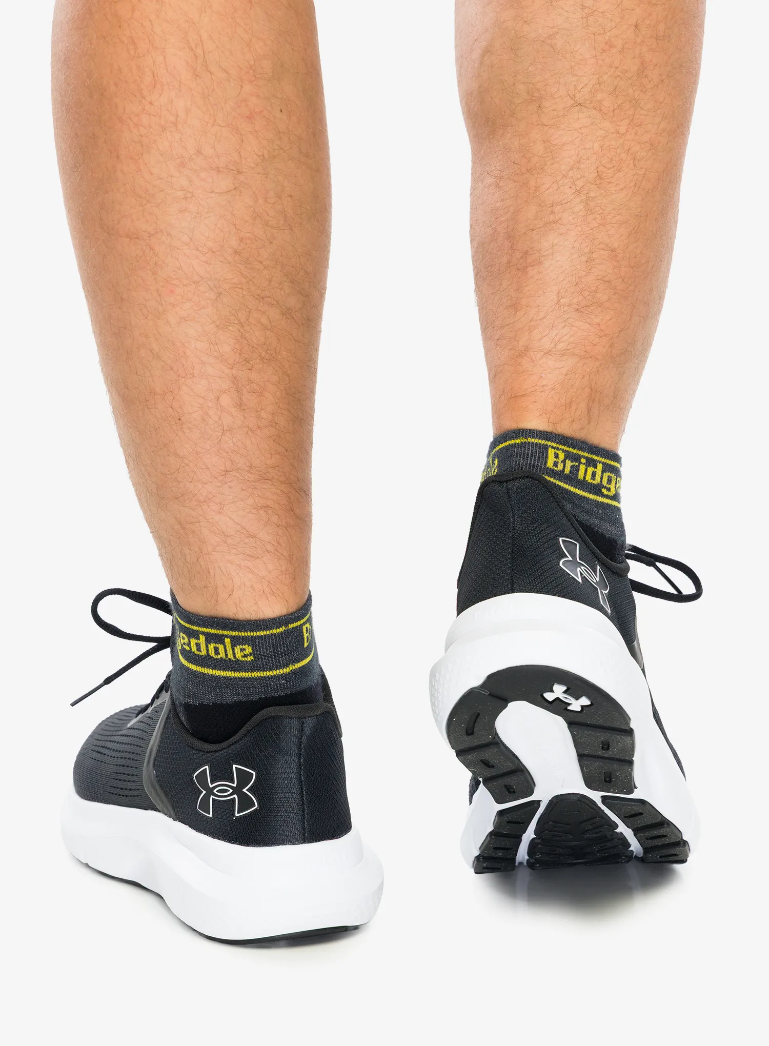 Кросівки для бігу Under Armour Charged Rogue 5 - black/black/white