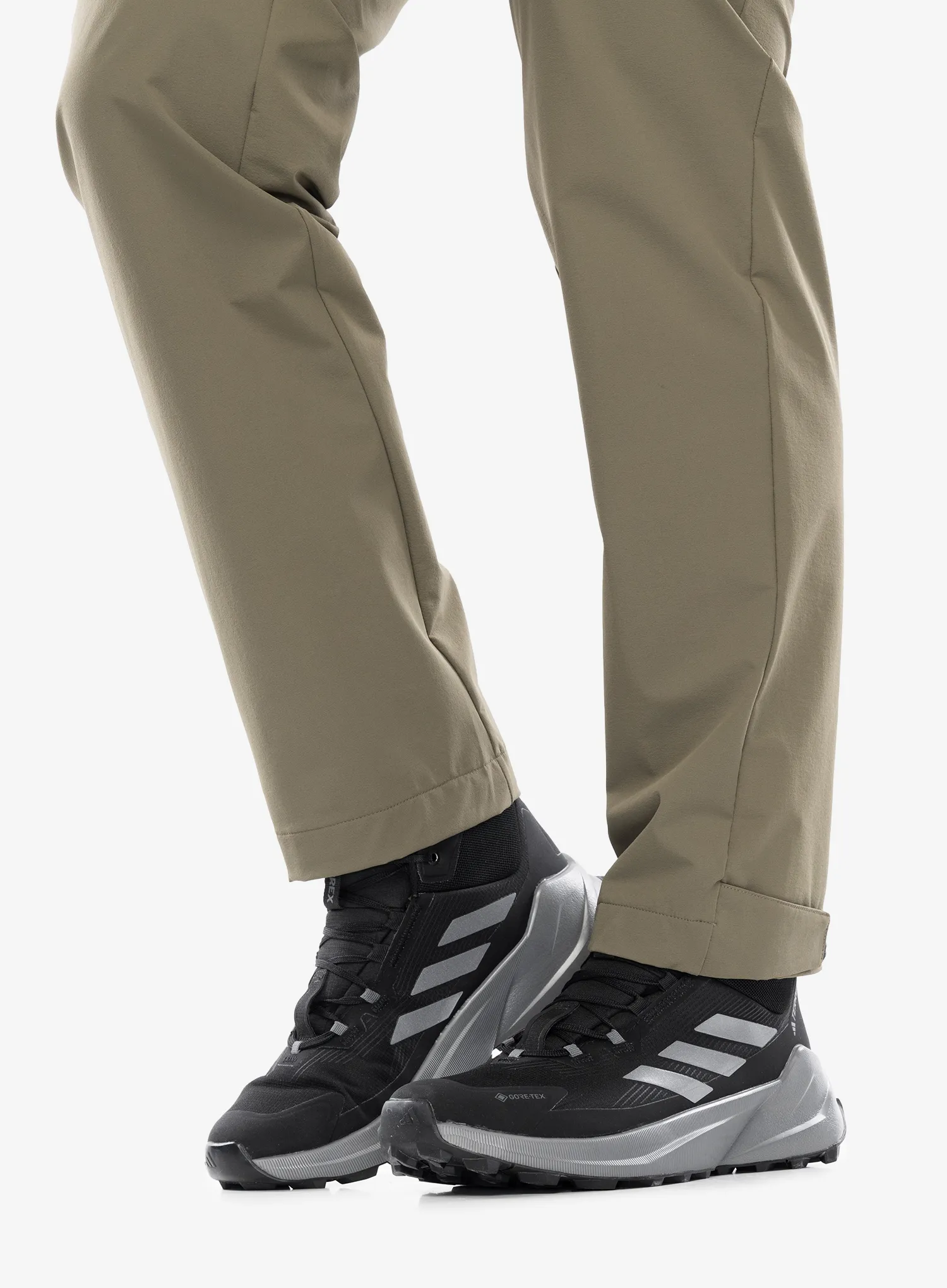 Черевики чоловічі adidas TERREX Trailmaker 2 Mid GTX - core black/carbon/grey four