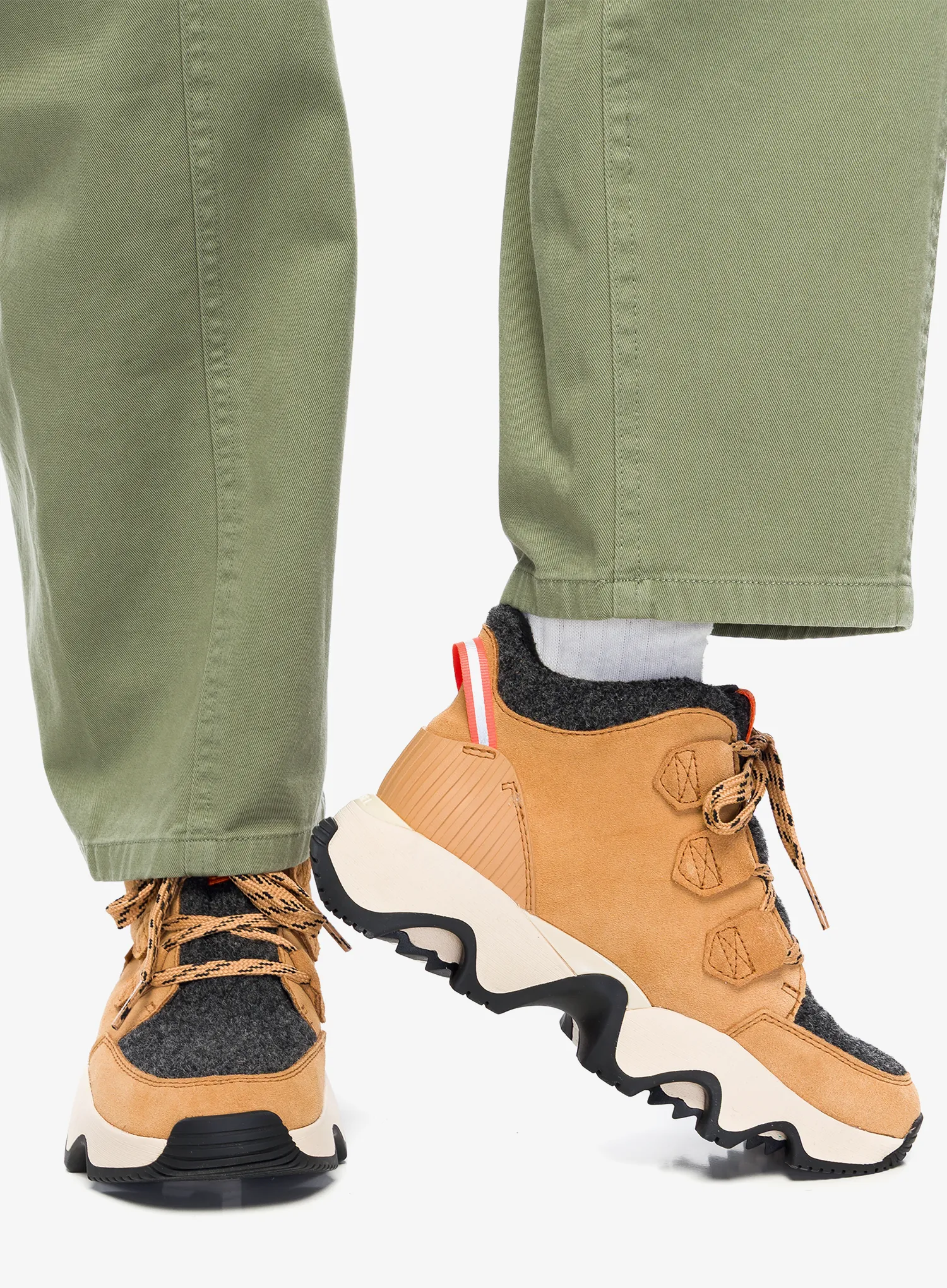 Черевики жіночі Sorel Kinetic Impact Caribou Plus WP - tawny buff/black