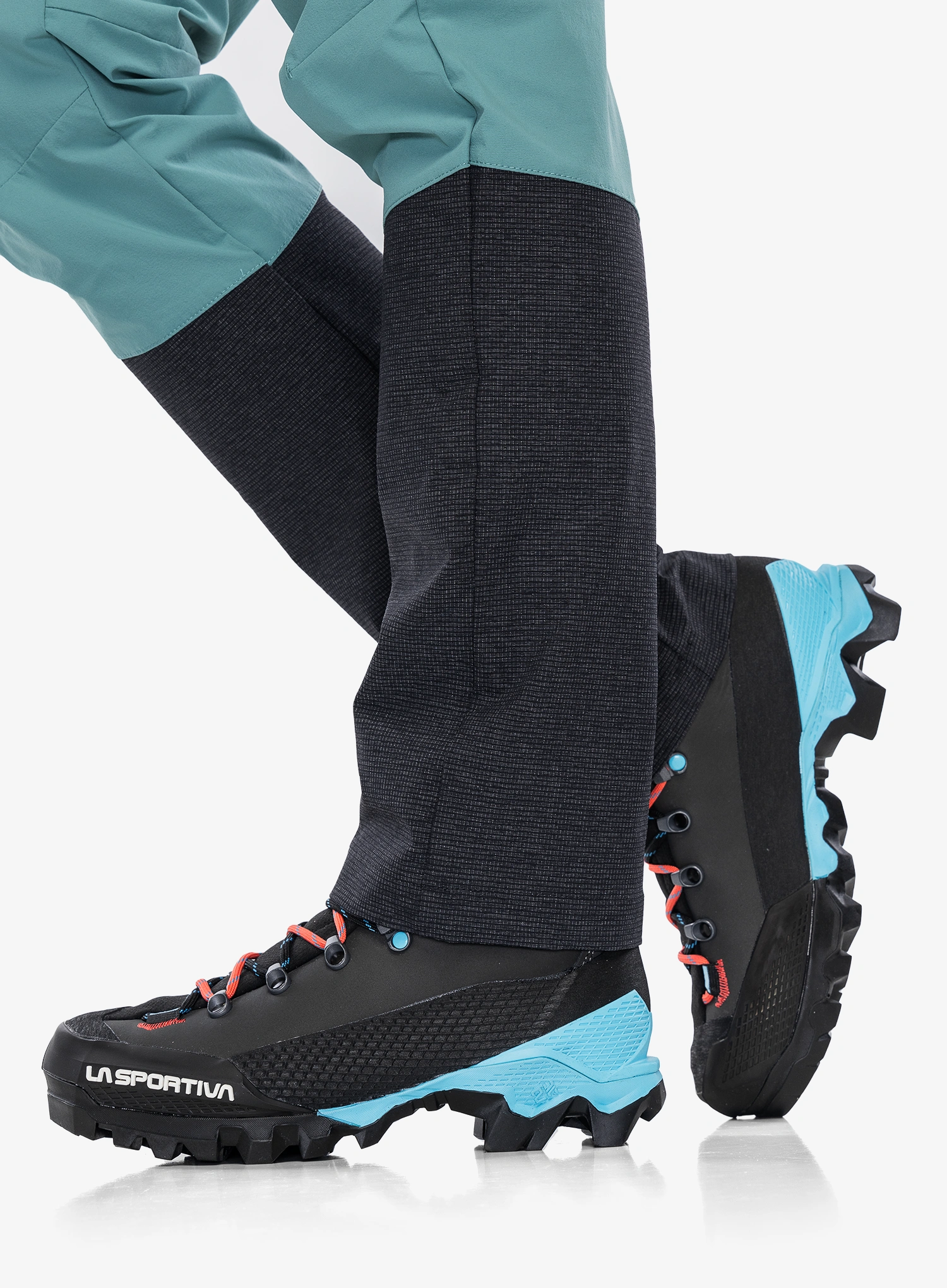 Черевики трекінгові жіночі La Sportiva Aequilibrium LT GTX - hibiscus/black