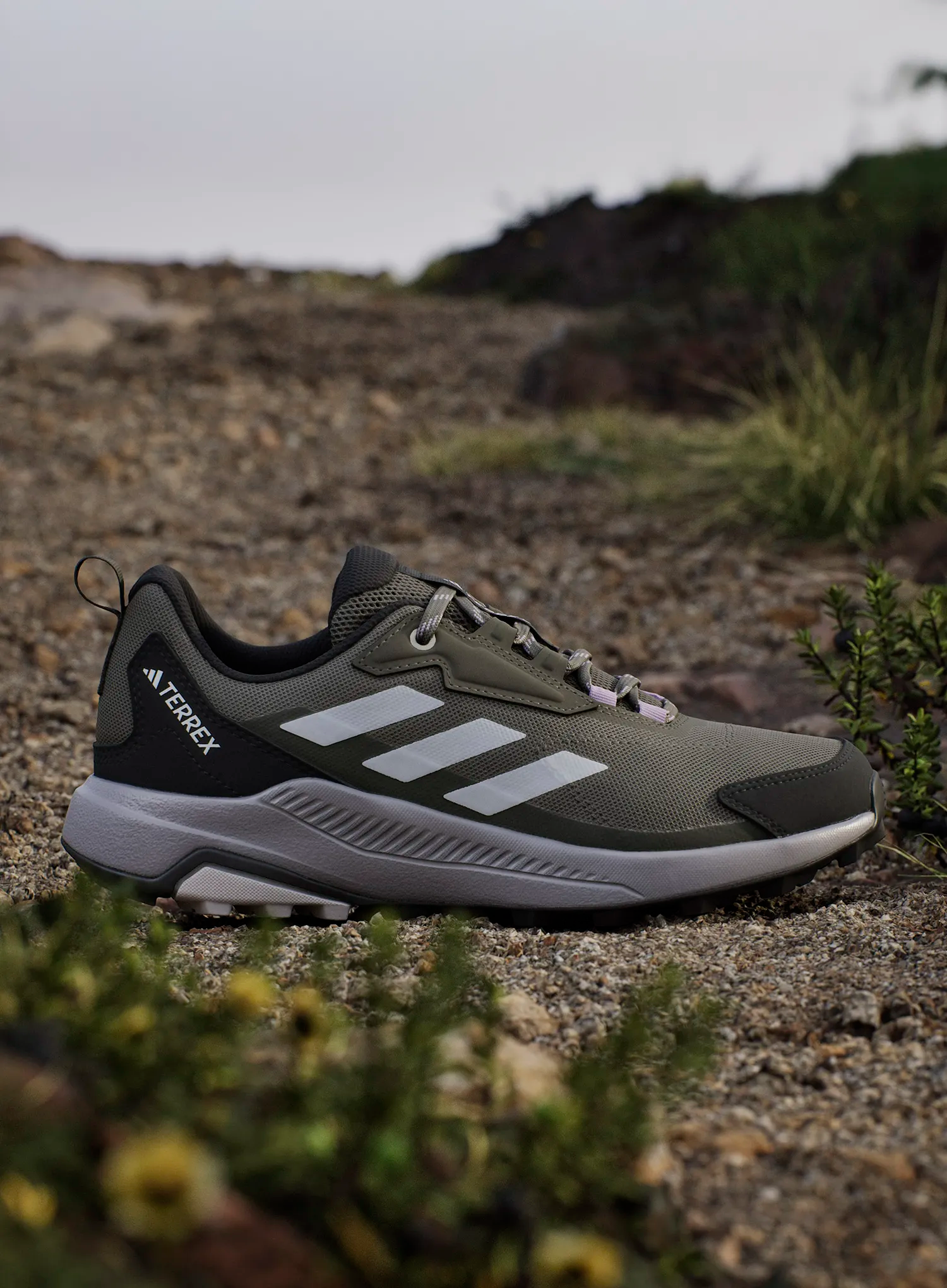 Черевики туристичні жіночі adidas TERREX Anylander - olive strata/dash grey/n.cargo