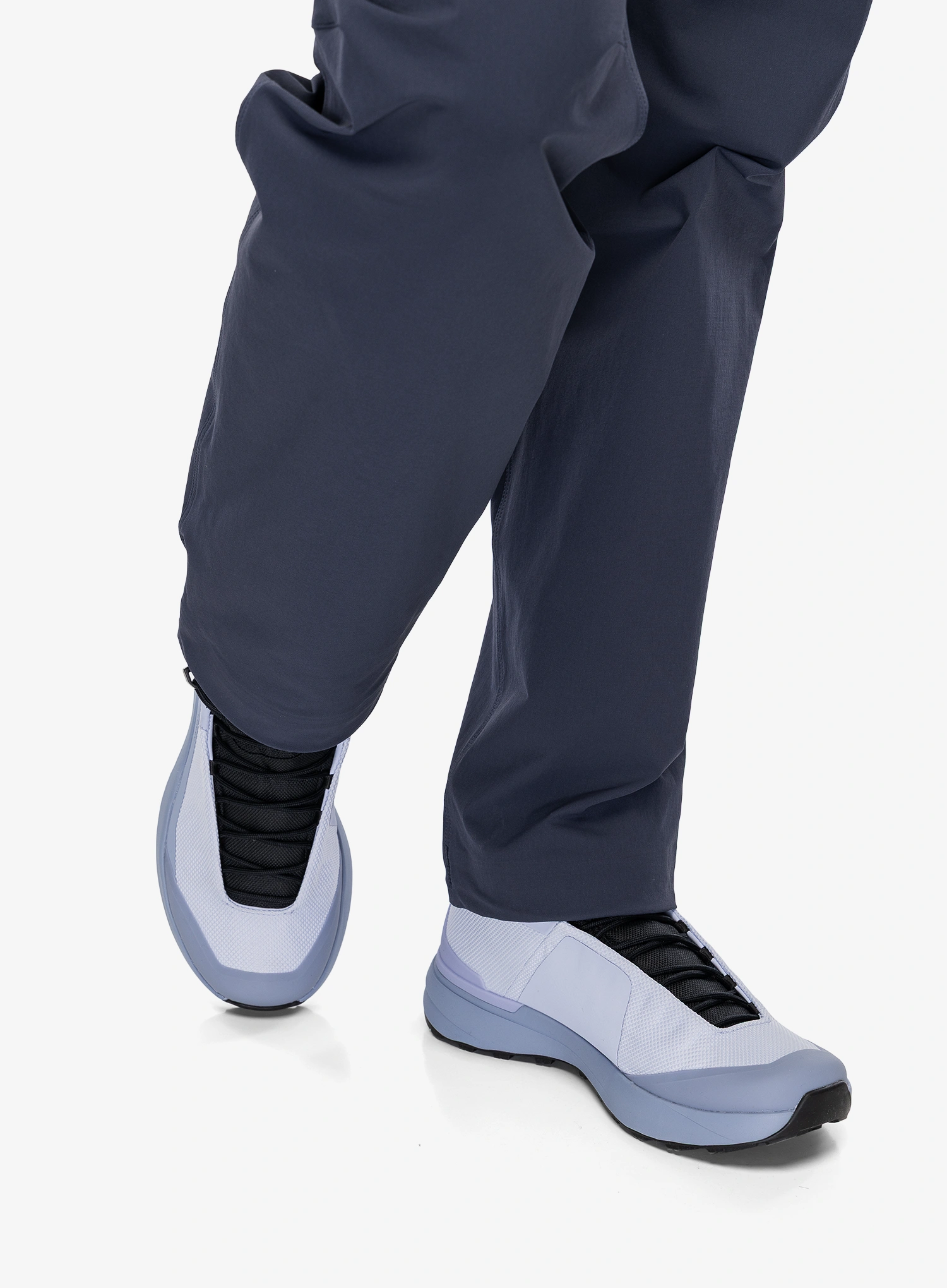 Черевики туристичні жіночі Arcteryx Kopec Mid GTX  - lt moonstone/lt stratus