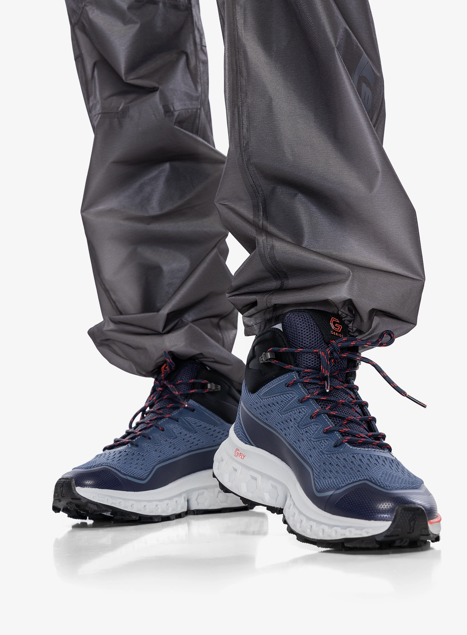 Черевики туристичні жіночі Inov-8 RocFly G 390 - lilac/coral