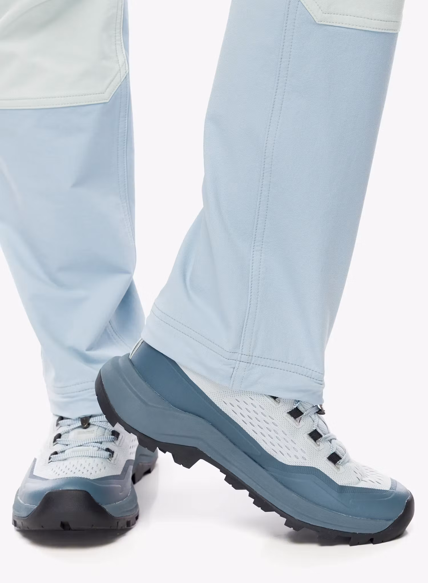Черевики туристичні жіночі Mammut Sertig III Low - silver sage/strata