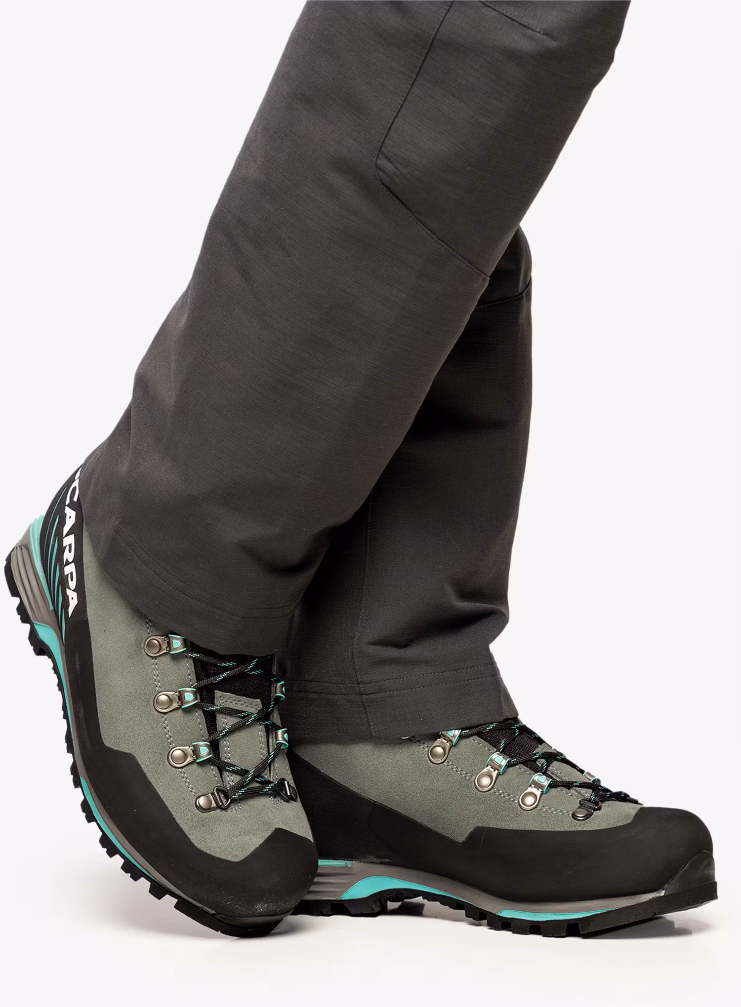 Черевики високогірні жіночі Scarpa Manta Tech GTX - conifer/green blue