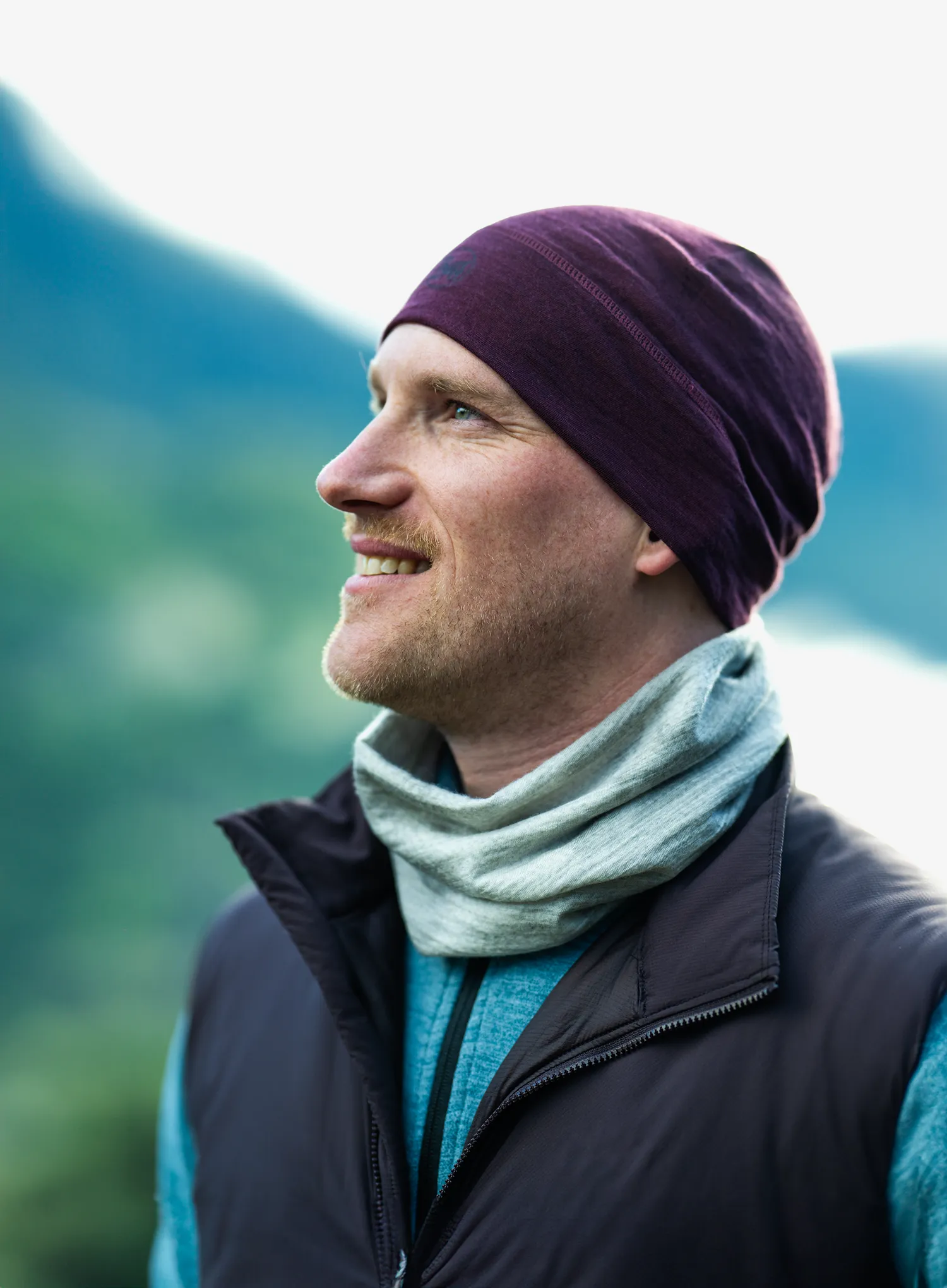 Термошапка Buff Lightweight Merino Beanie - solid night blue