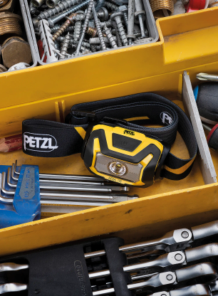Ліхтар налобний Petzl Aria 1 R (475 lm) - black/yellow