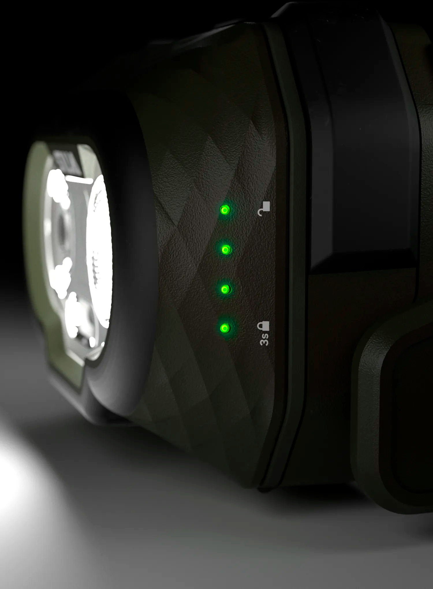 Ліхтар налобний Silva Discover Hybrid - green (500 lm)