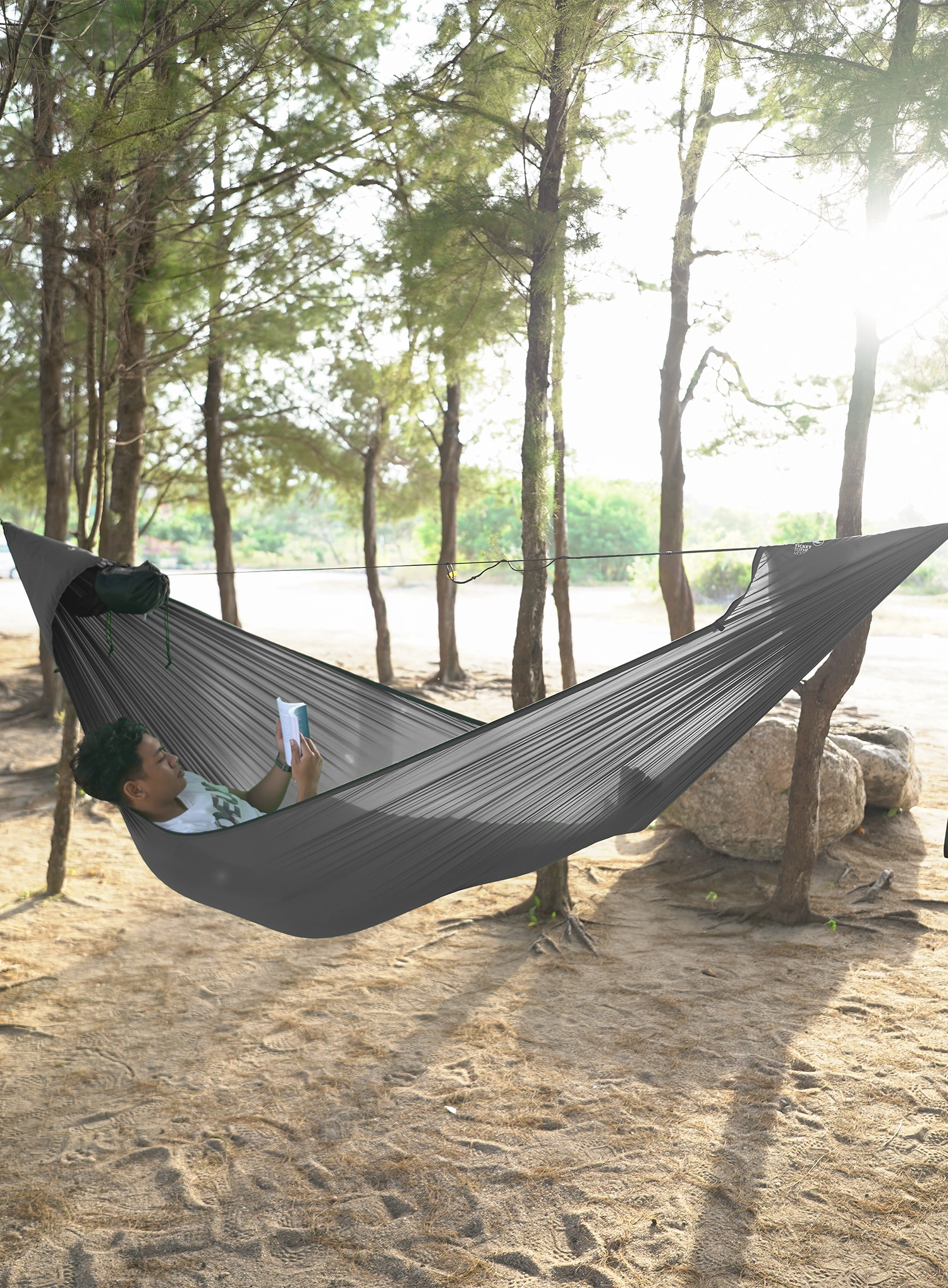 Гамак туристичний Ticket To The Moon Lightest Pro Hammock - grey