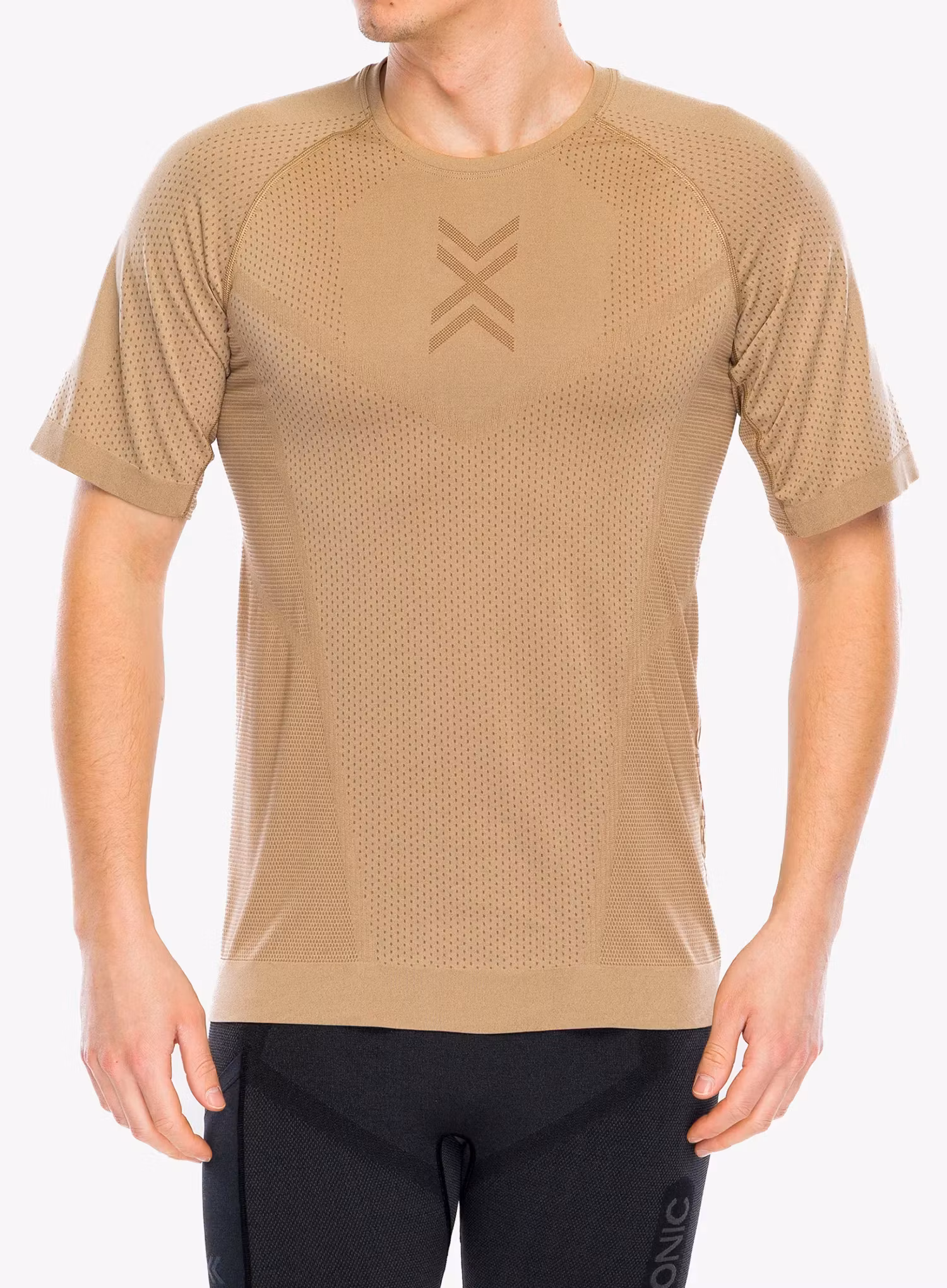 X_bionicXceedRunShirtSS_sanddarksand_7613418350716a.webp