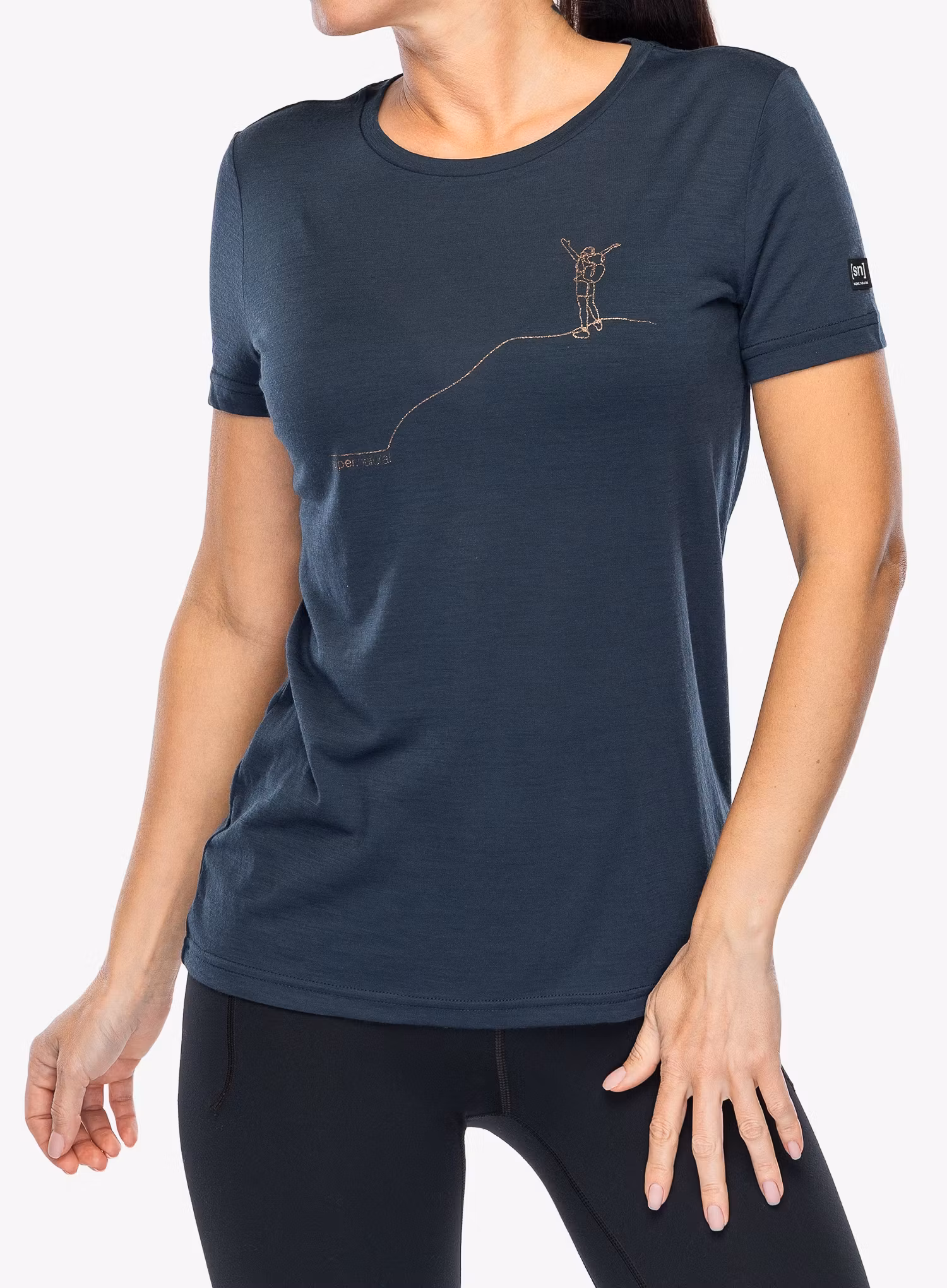 Super_naturalBerggluckTee_blueberry_cooper_505.webp