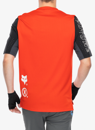 Велофутболка Fox Defend SS Jersey Elevated - fluo red