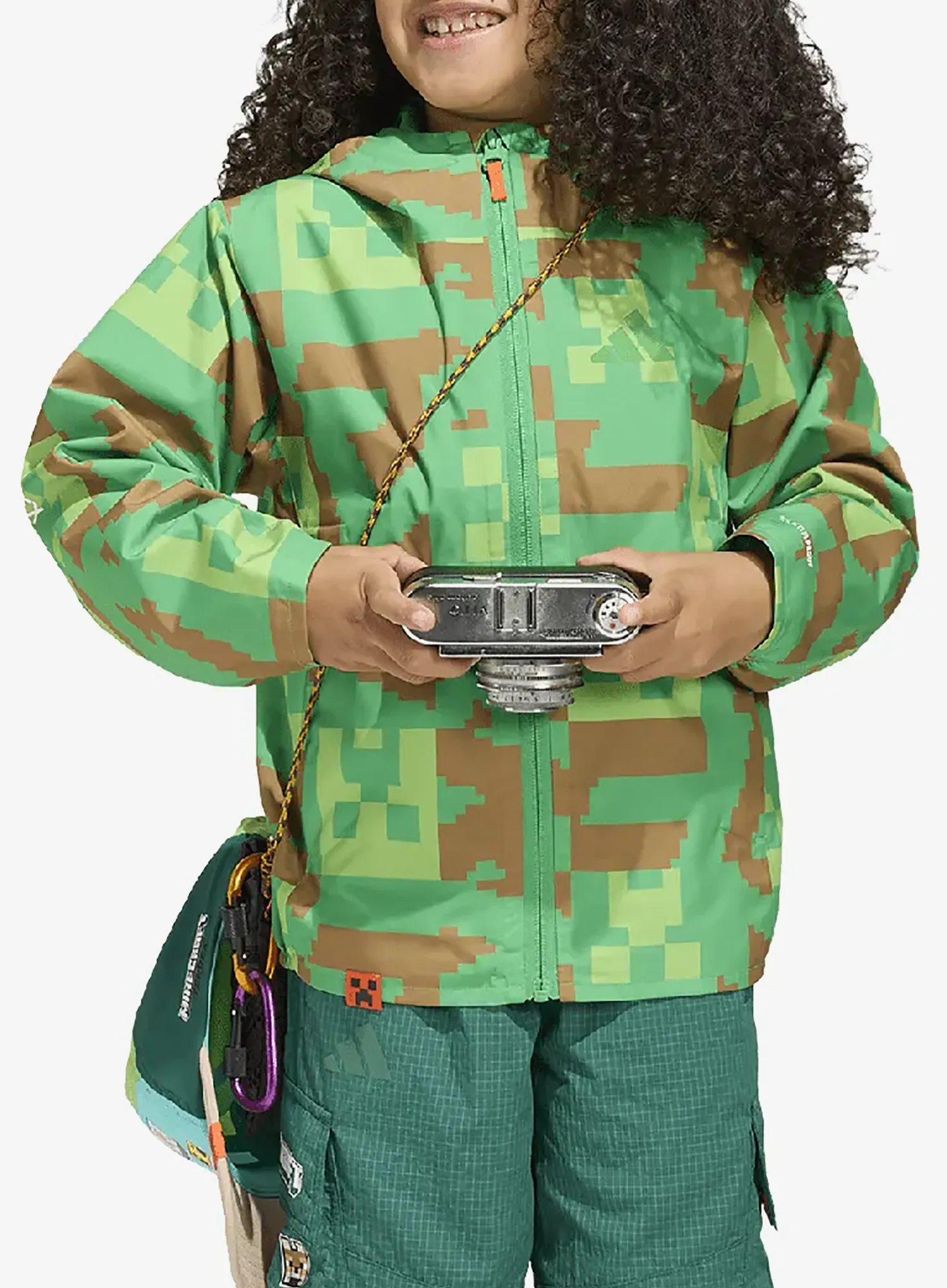 Куртка дитяча adidas TERREX Minecraft Climaproof Rain Jacket - green/brown desert/luc lime