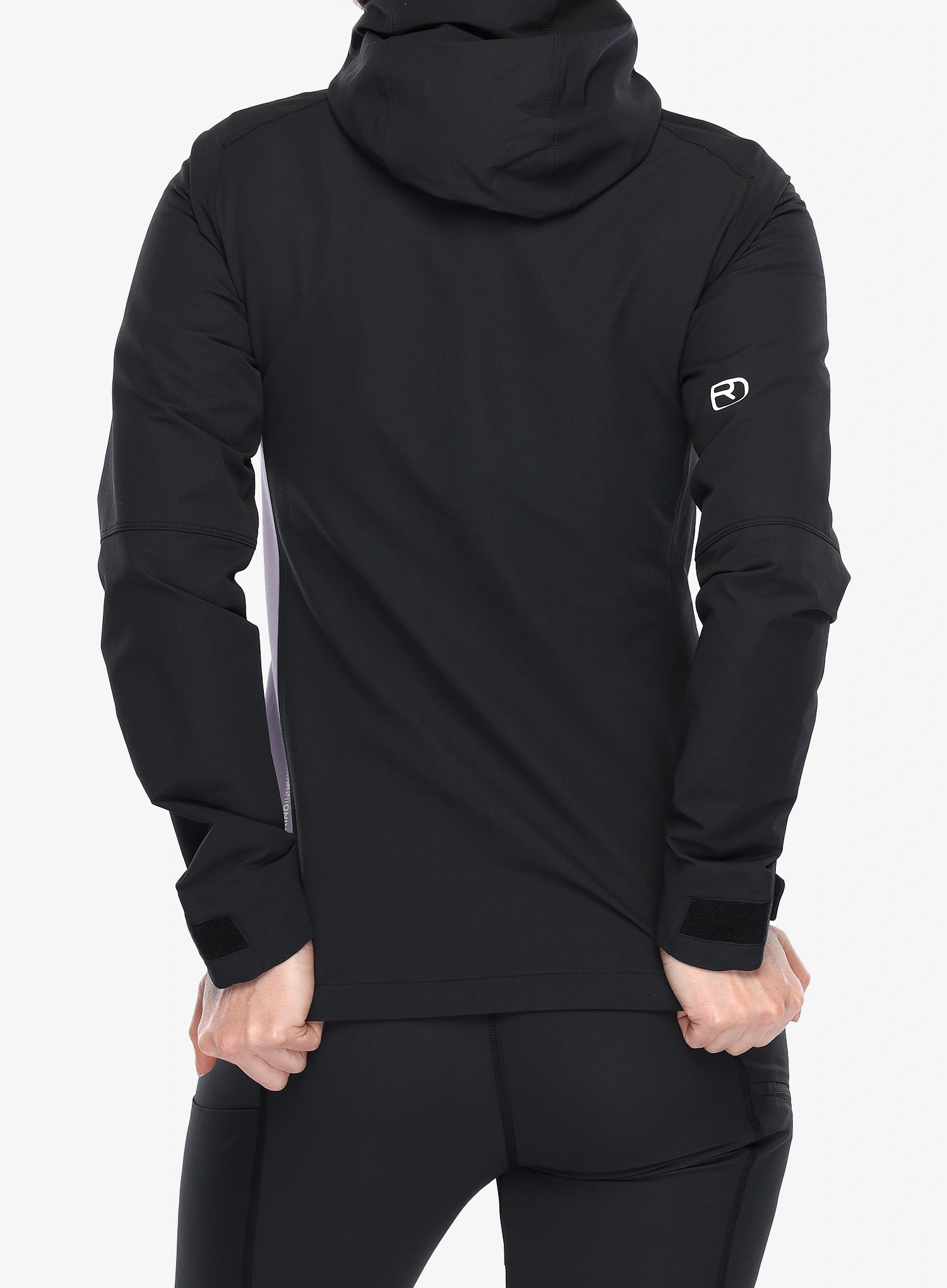 Куртка softshell жіноча Ortovox Seceda Softshell Jacket - black raven