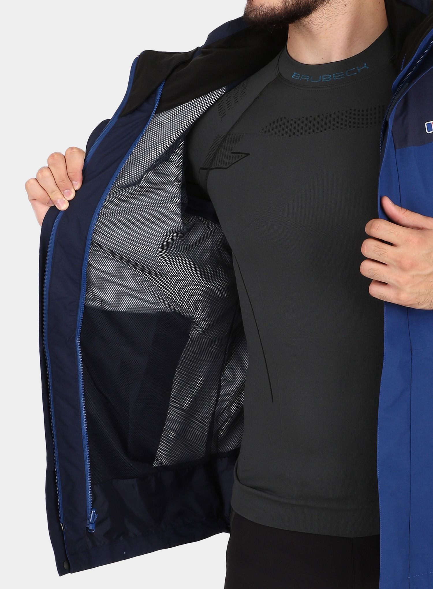 Куртка дощовик Berghaus Hillwalker InterActive Jacket - deep water