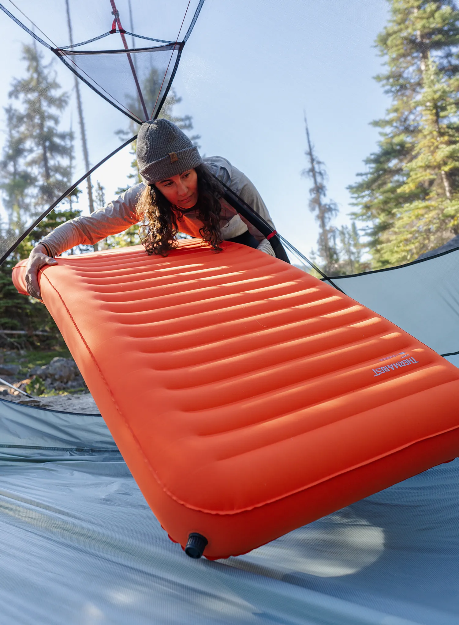 Килимок самонадувний Therm a Rest NeoLoft R - ember
