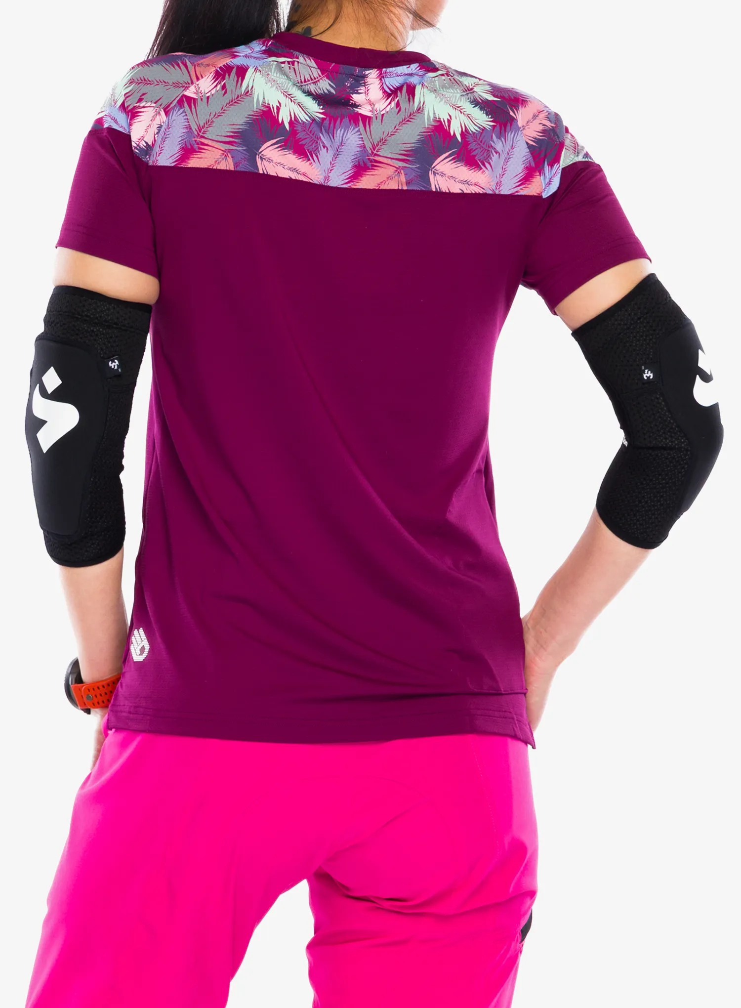 Захист на лікті для велоспорту Sweet Protection Elbow Guards Light - black