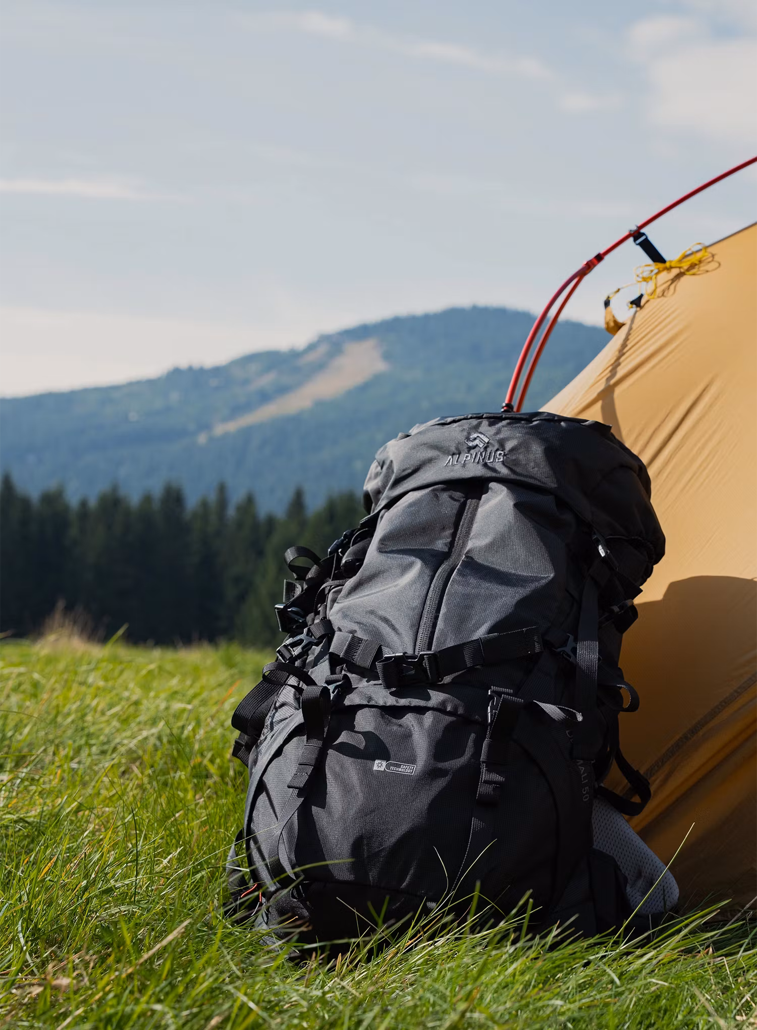 Рюкзак туристичний Alpinus Deomali 50 - black